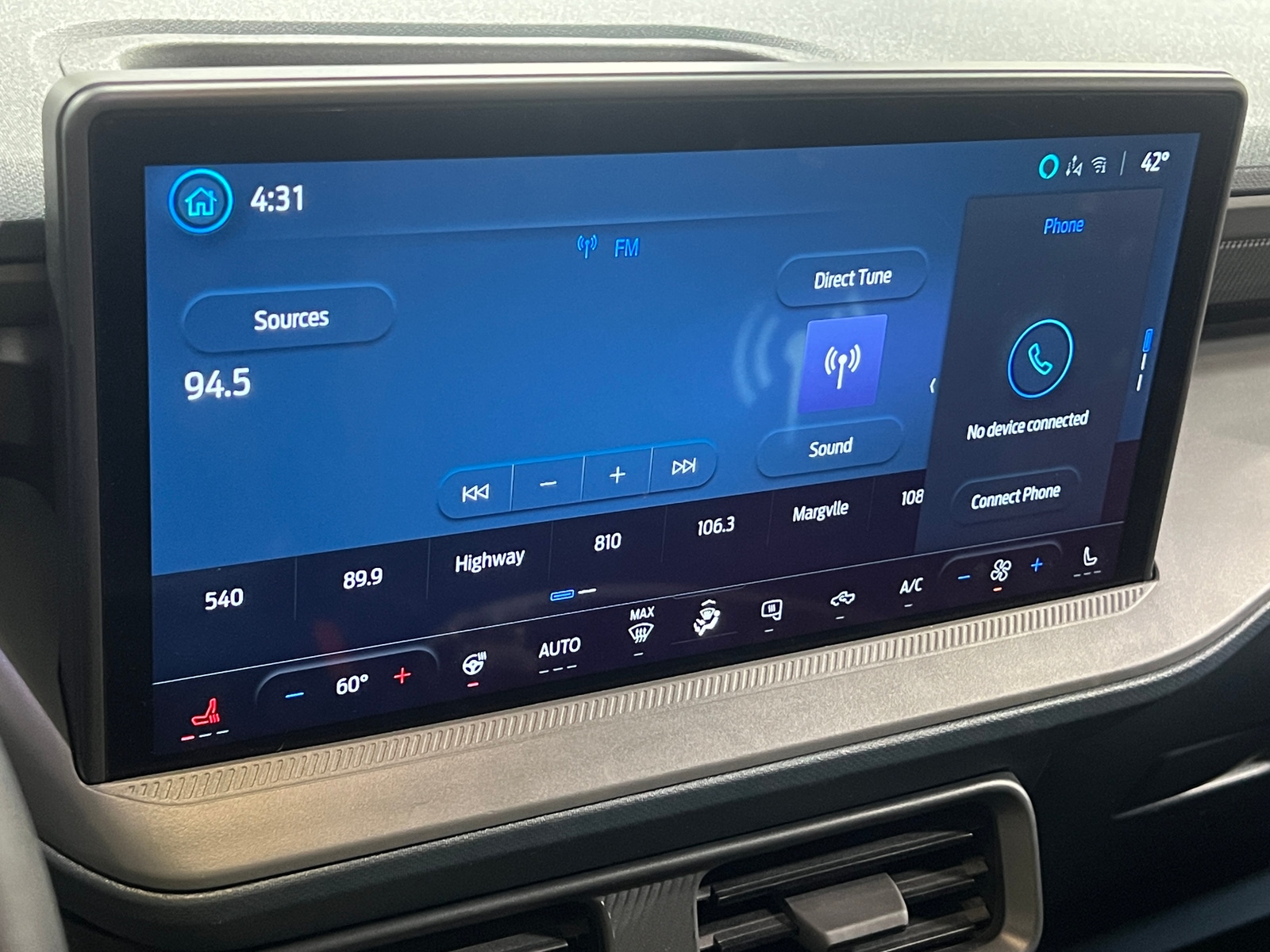 Thumbnail: 2025 Ford Maverick - 4