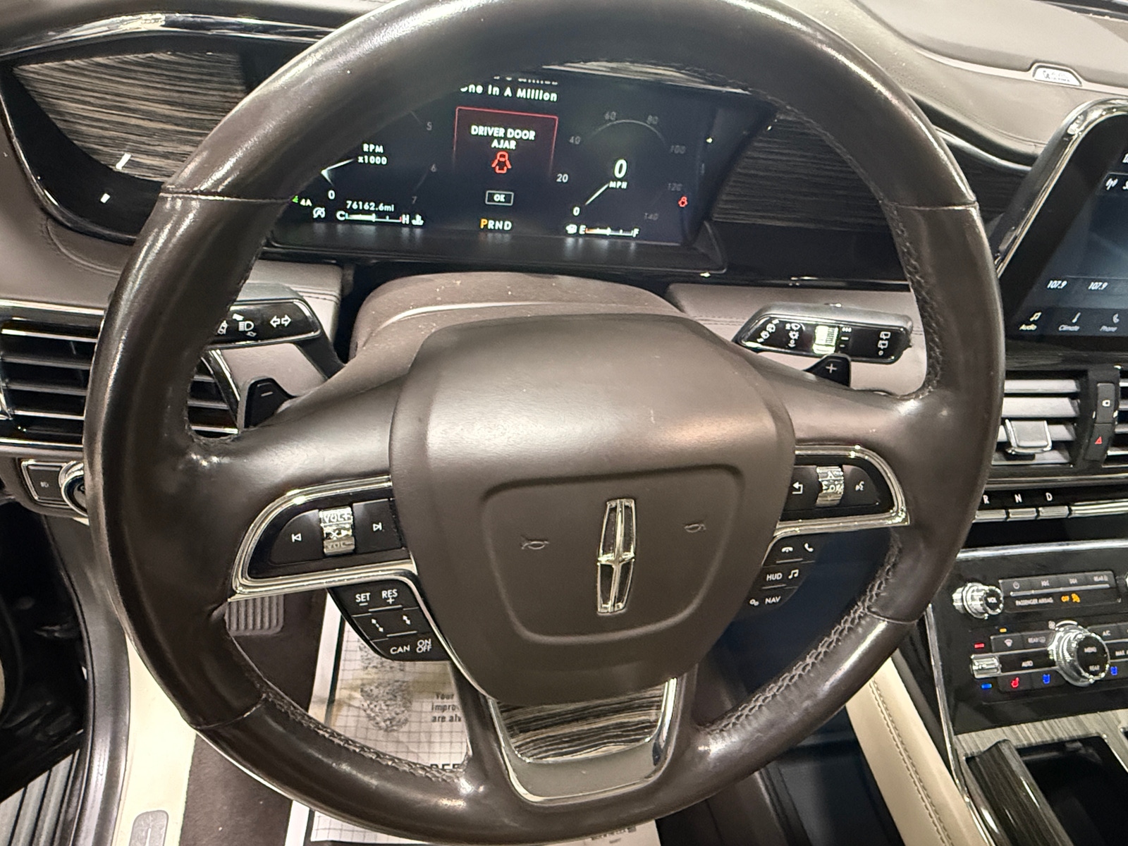 Thumbnail: 2020 Lincoln Navigator - 4