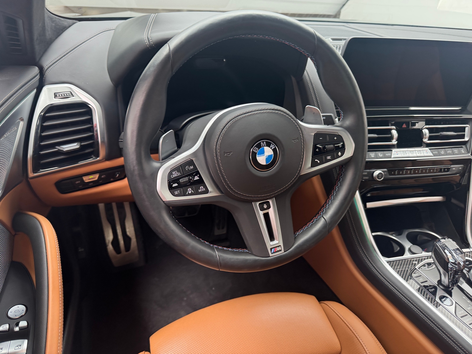 Thumbnail: 2024 BMW 8 Series - 3