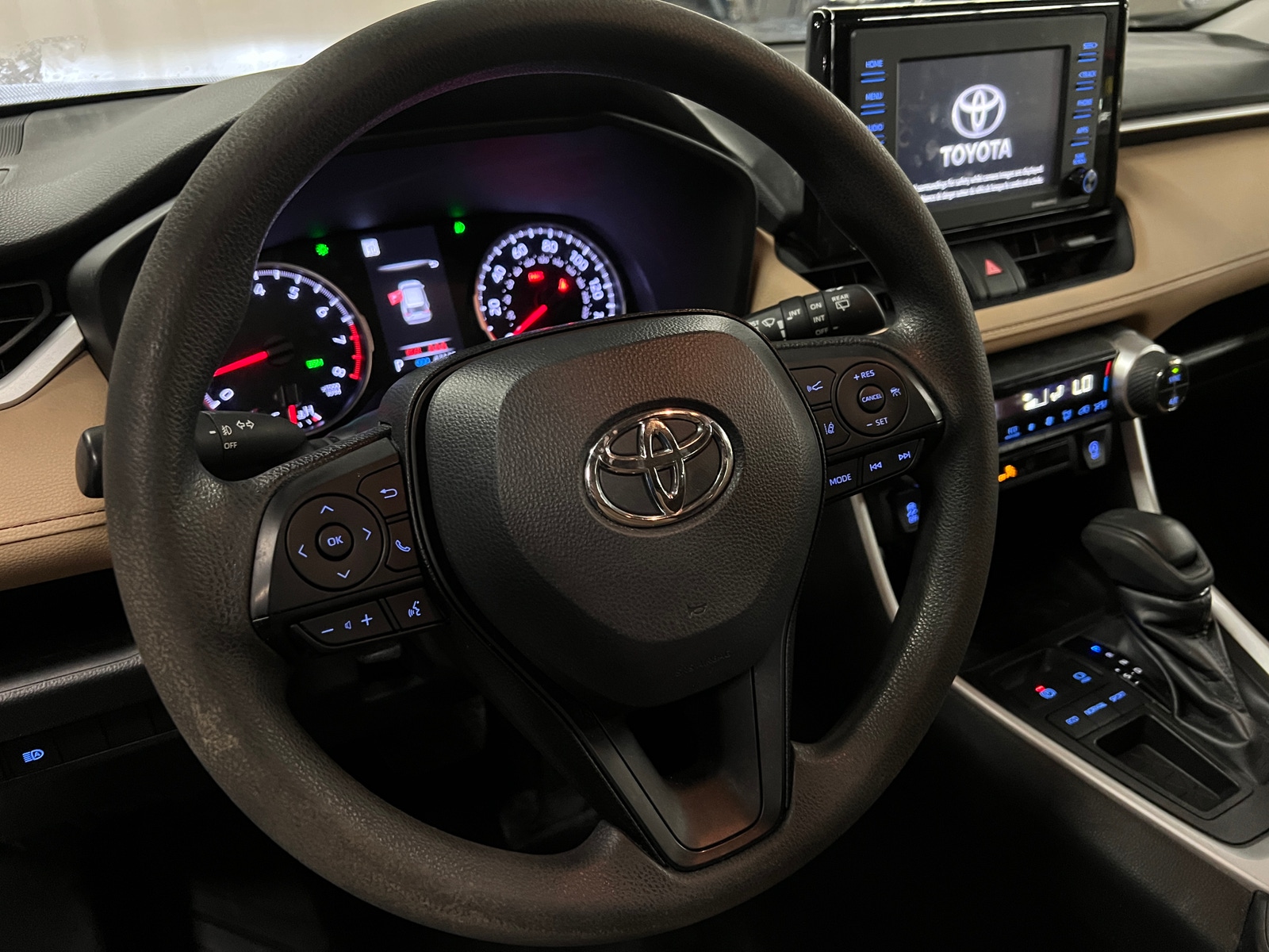 Thumbnail: 2020 Toyota RAV4 - 5