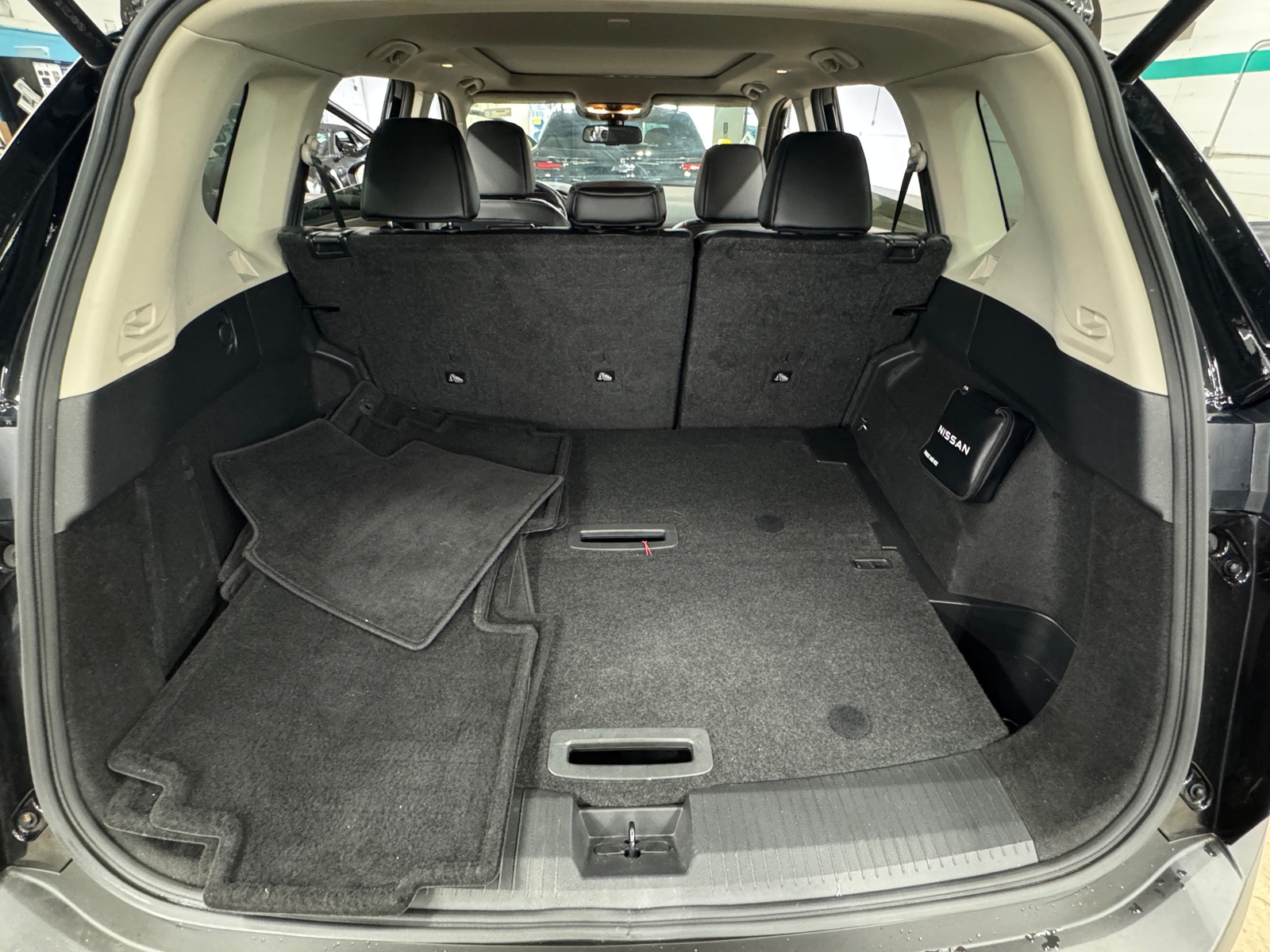 Thumbnail: 2023 Nissan Rogue - 6