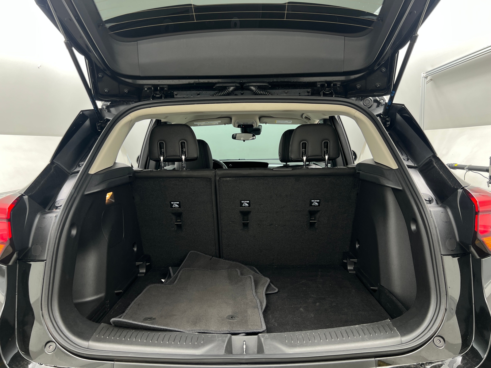 Thumbnail: 2025 Buick Encore GX - 6