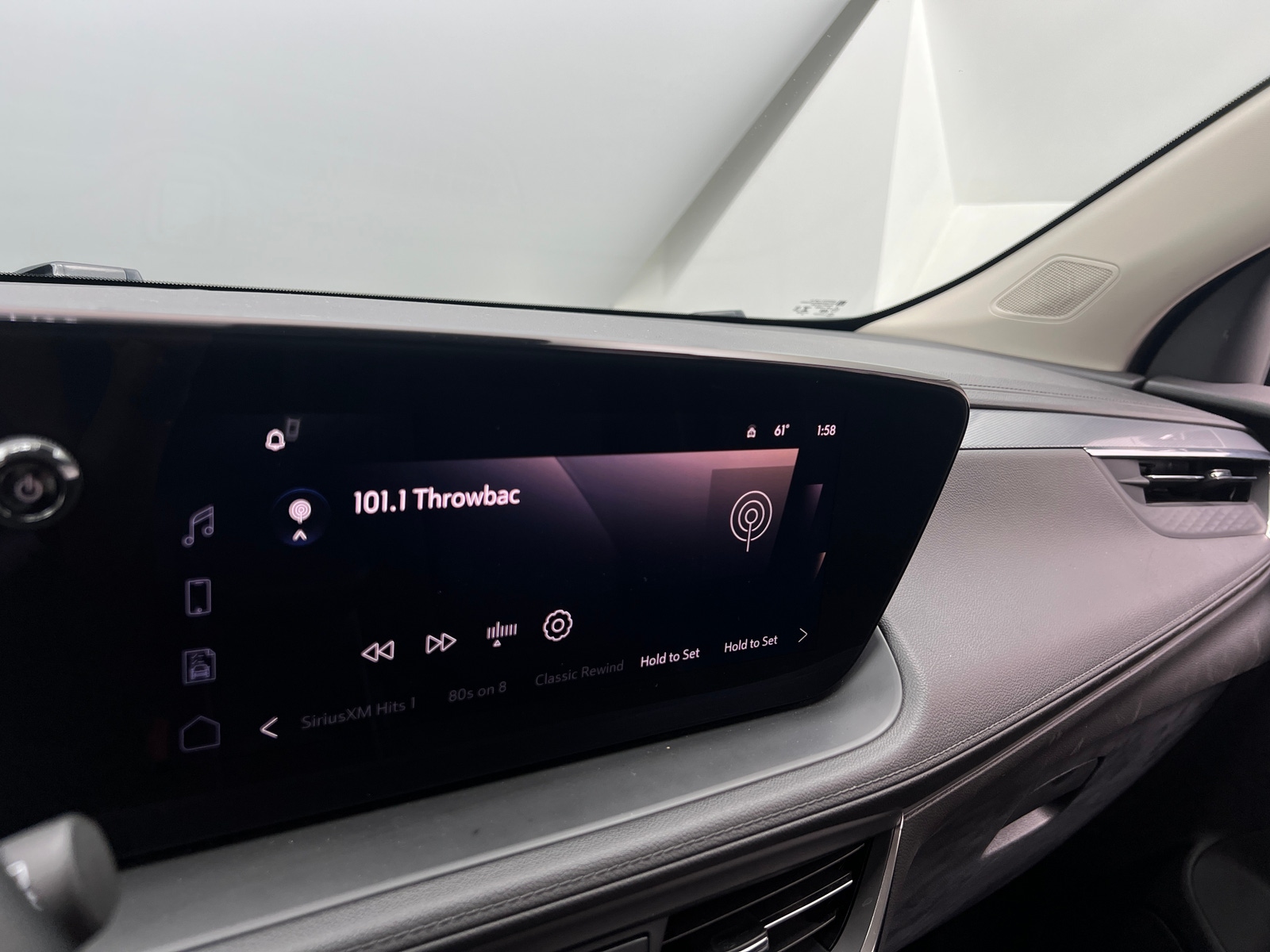 Thumbnail: 2025 Buick Encore GX - 3