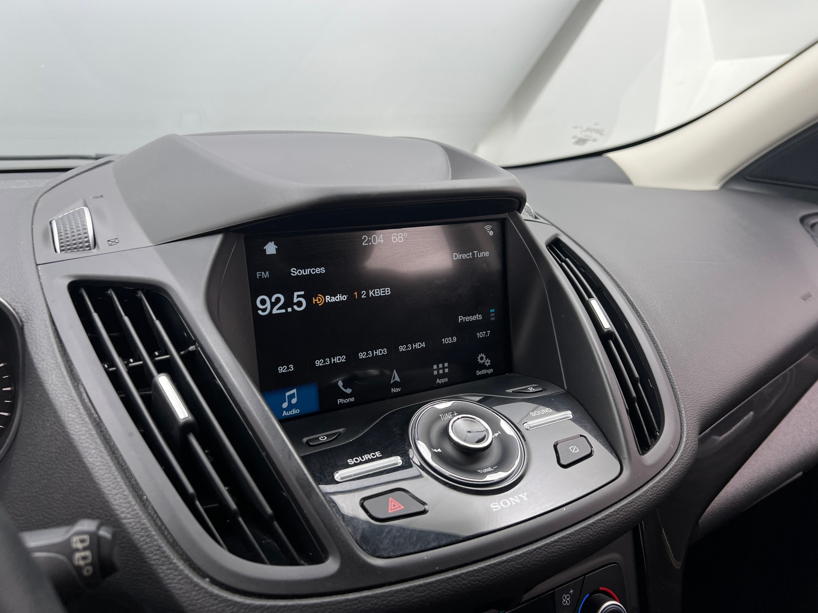 Thumbnail: 2019 Ford Escape - 3