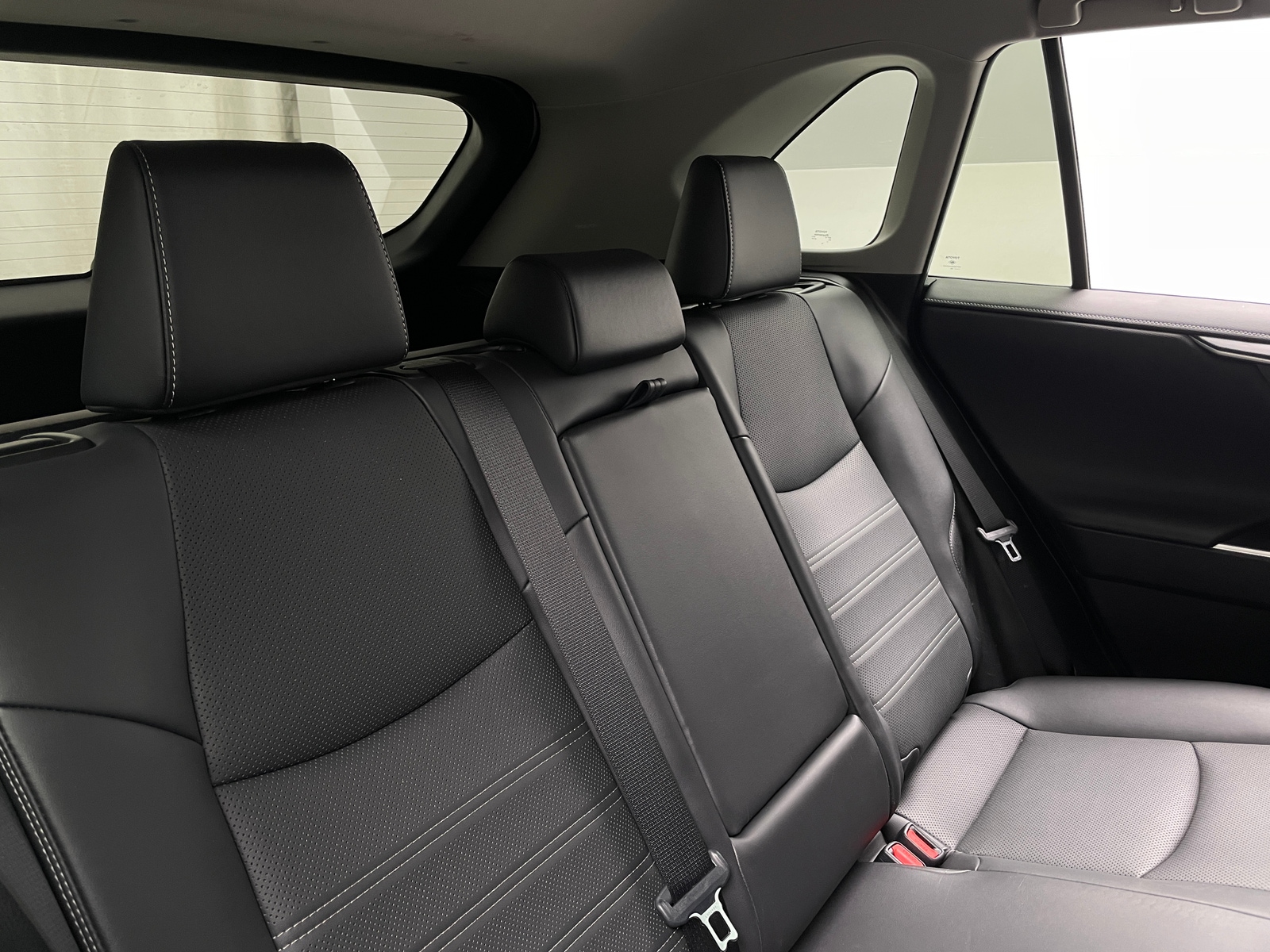 Thumbnail: 2024 Toyota RAV4 - 5