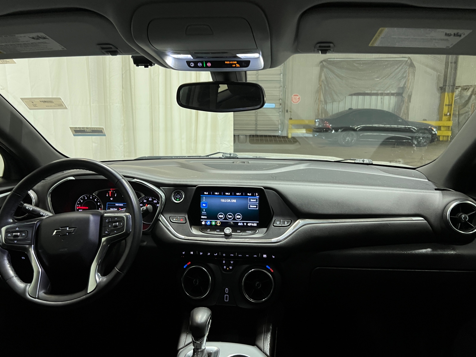 Thumbnail: 2020 Chevrolet Blazer - 3