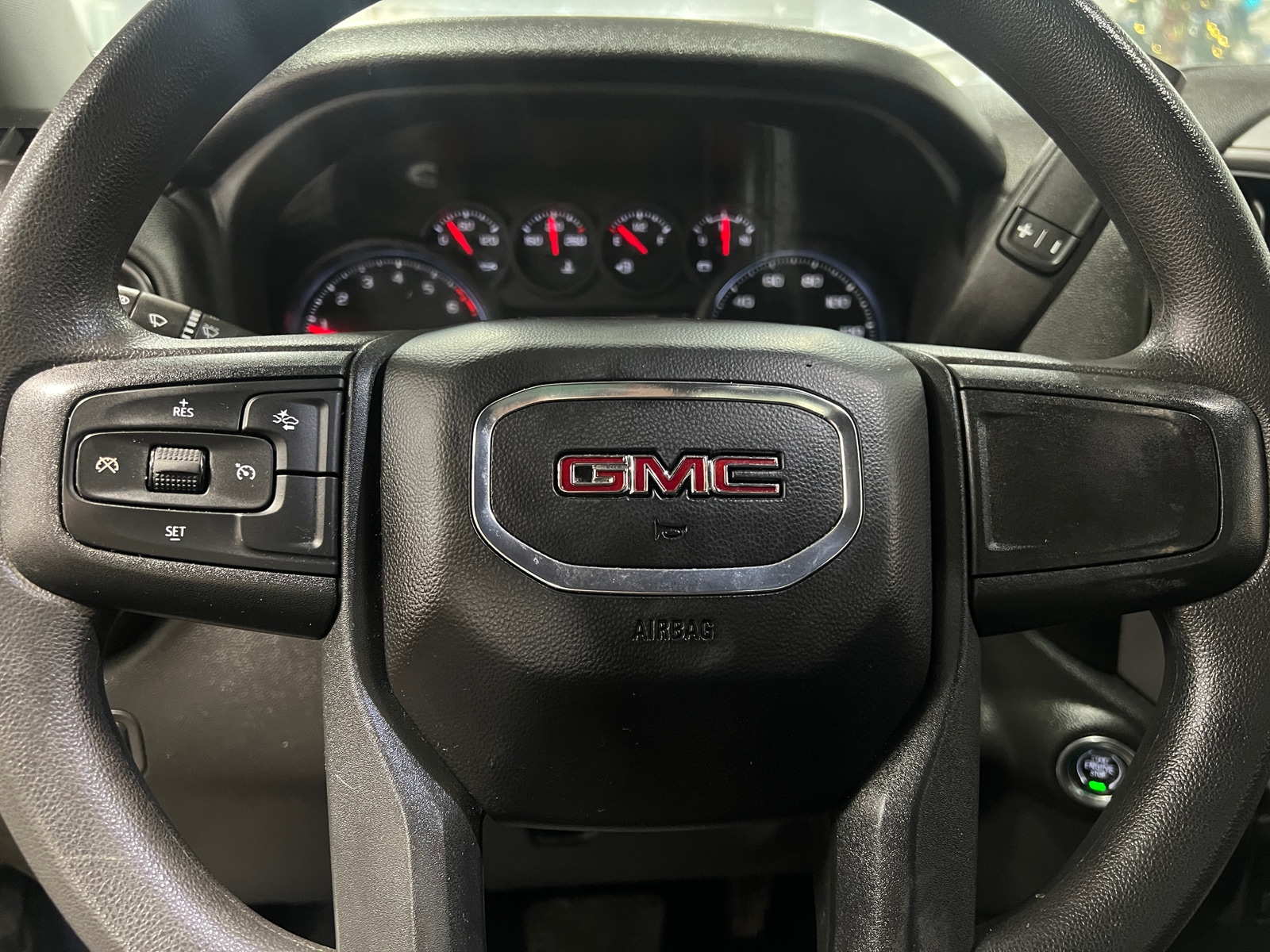 Thumbnail: 2023 GMC Sierra 1500 - 5