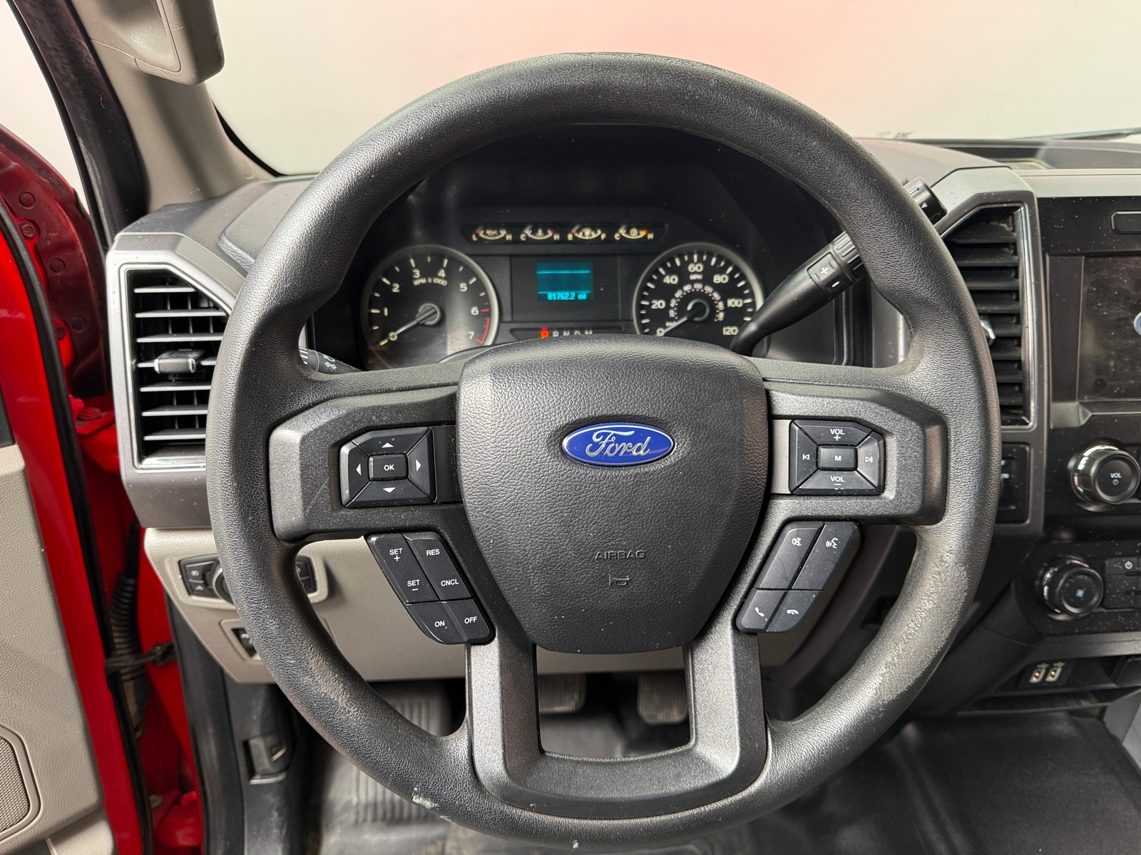 Thumbnail: 2019 Ford Econoline - 5