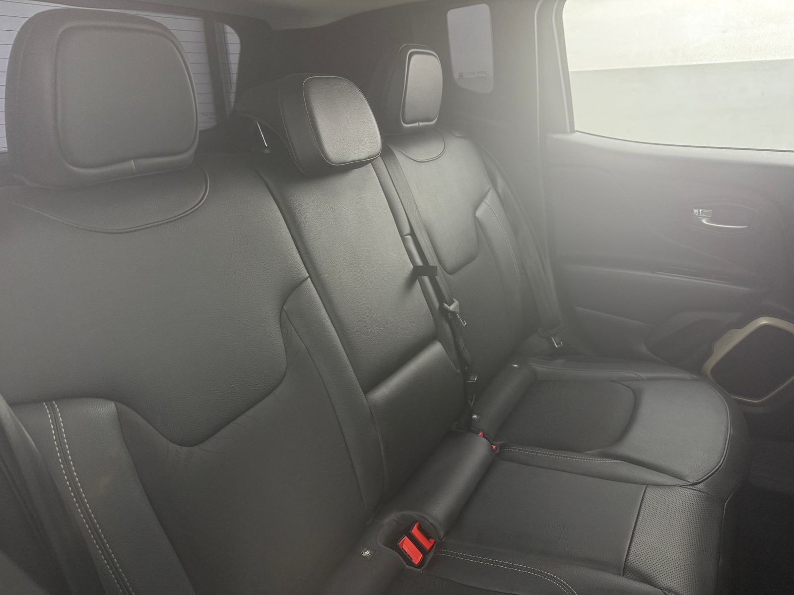 Thumbnail: 2017 Jeep Renegade - 6