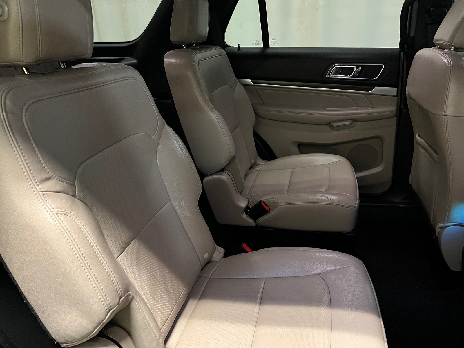 Thumbnail: 2018 Ford Explorer - 5