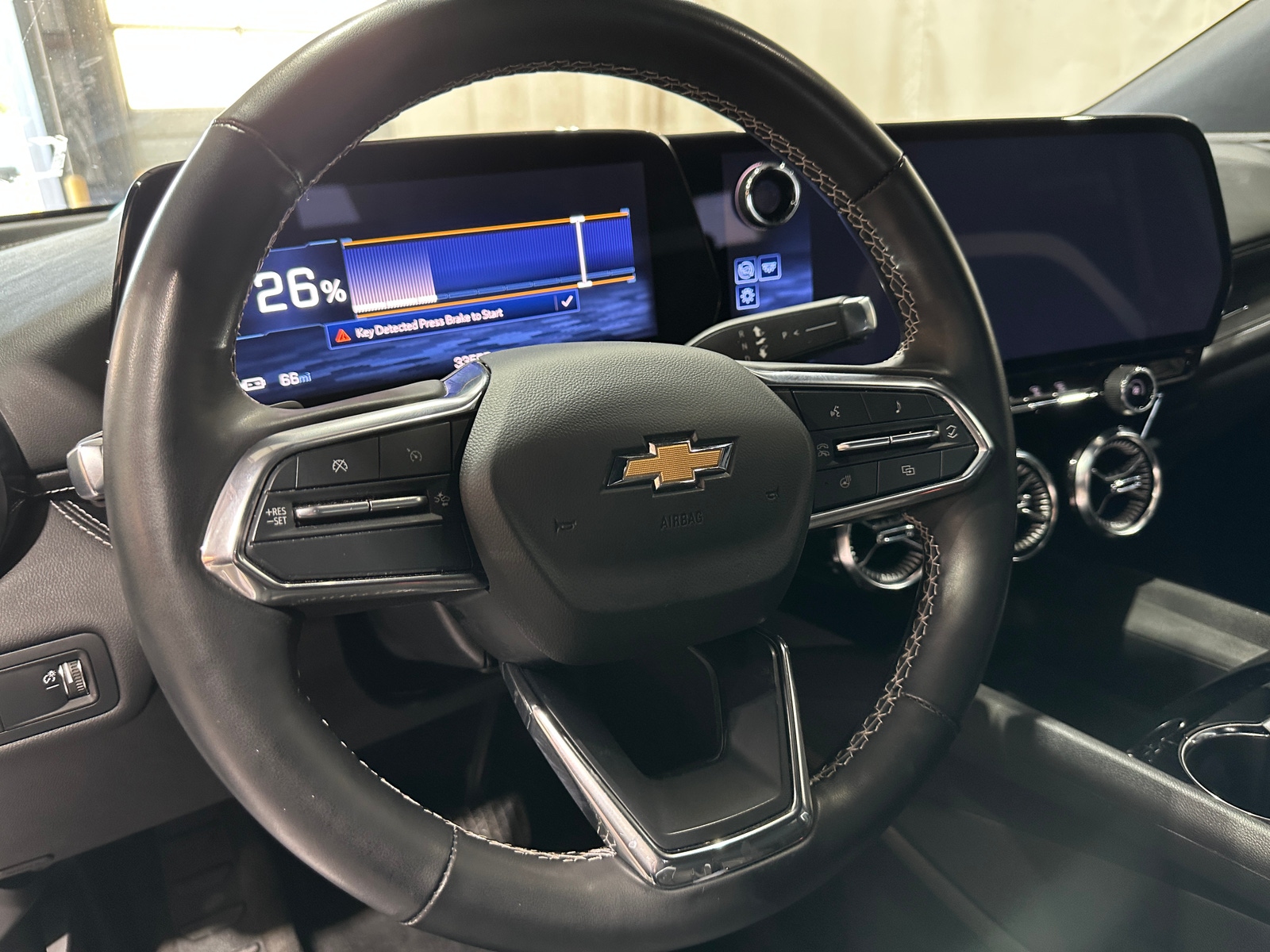 Thumbnail: 2024 Chevrolet Blazer EV - 4