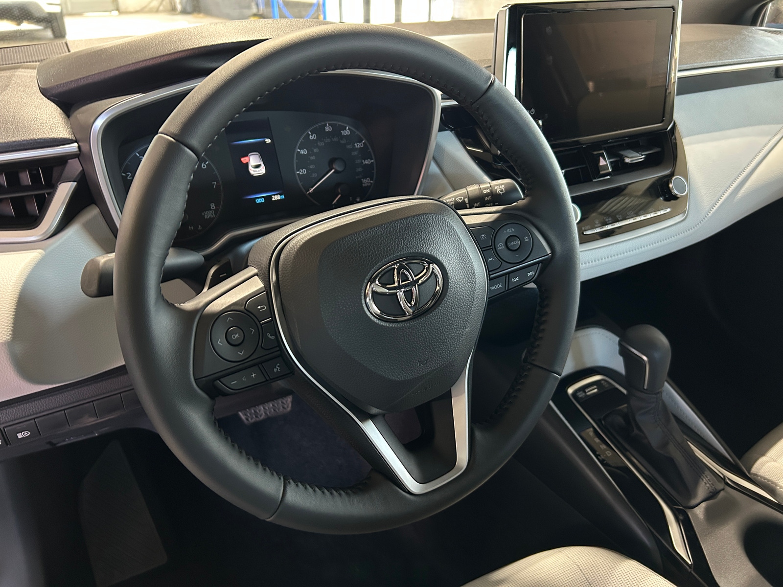 Thumbnail: 2025 Toyota Corolla - 5