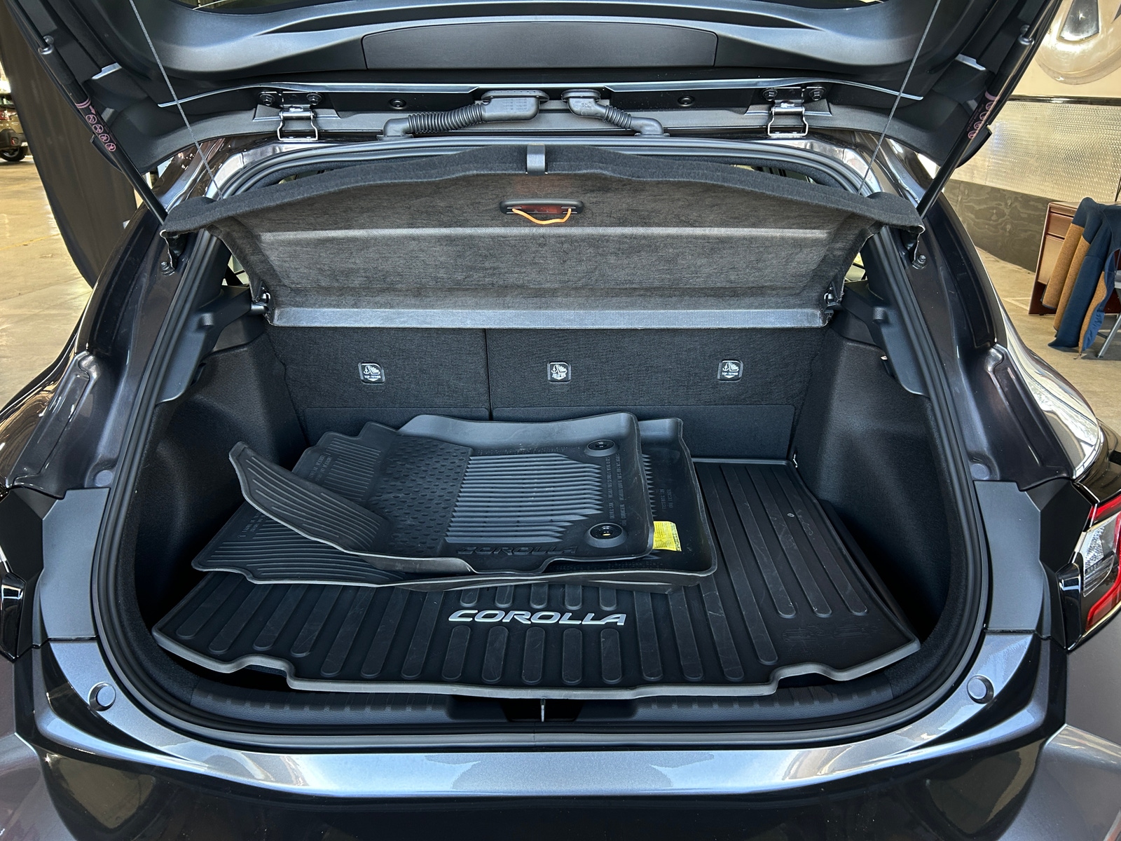 Thumbnail: 2025 Toyota Corolla - 7