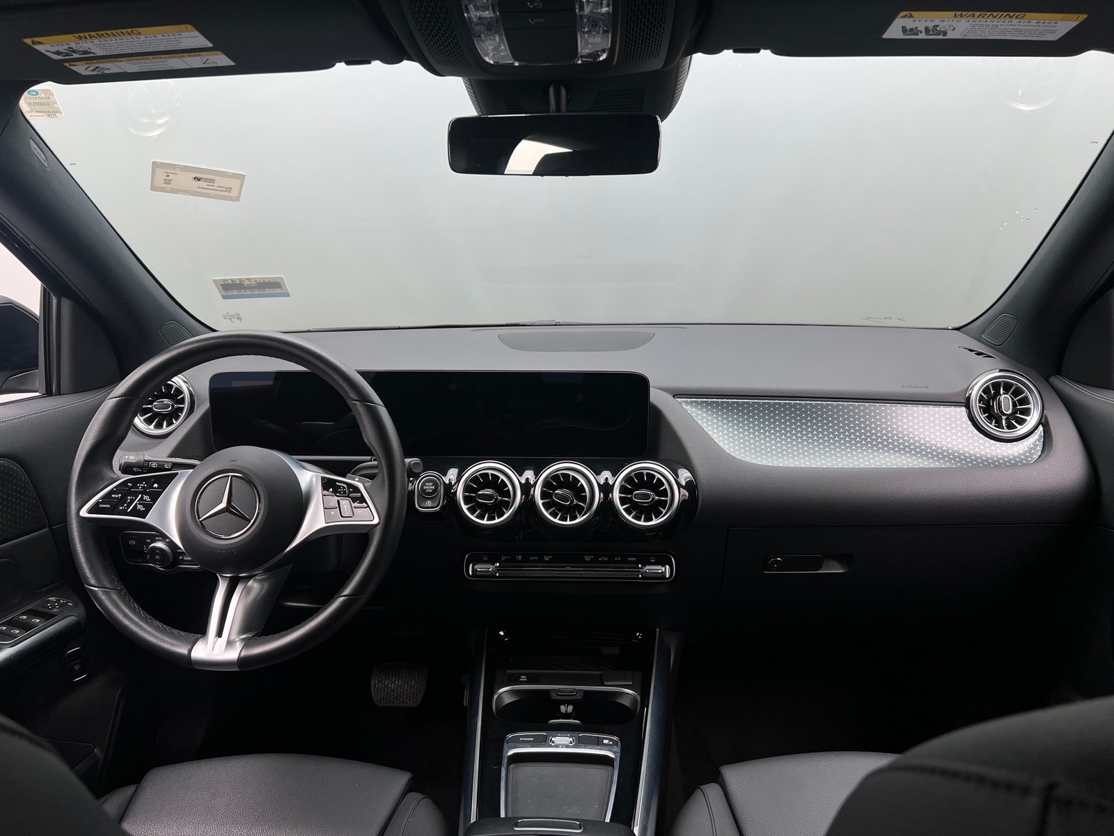 Thumbnail: 2025 Mercedes-Benz GLA - 2