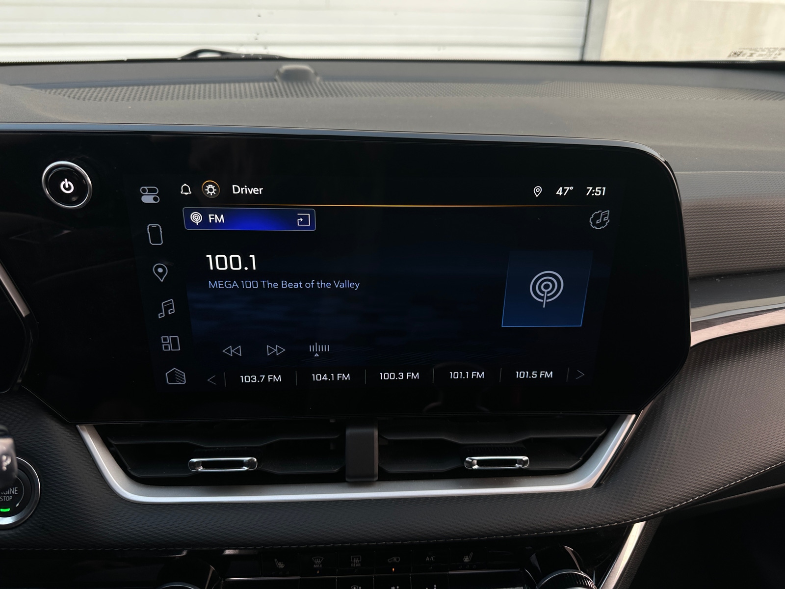 Thumbnail: 2025 Chevrolet Equinox - 4