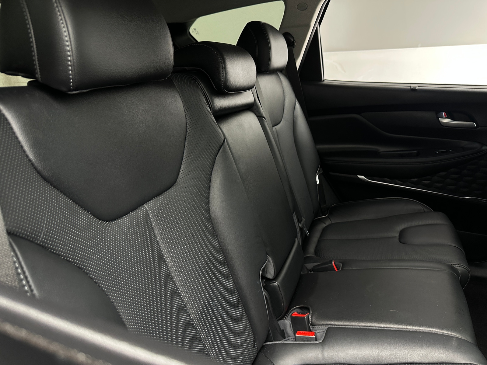 Thumbnail: 2023 Hyundai Santa Fe - 5