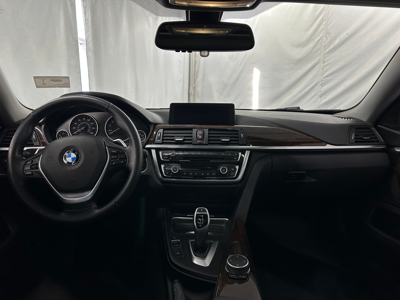 Thumbnail: 2015 BMW 4 Series - 3