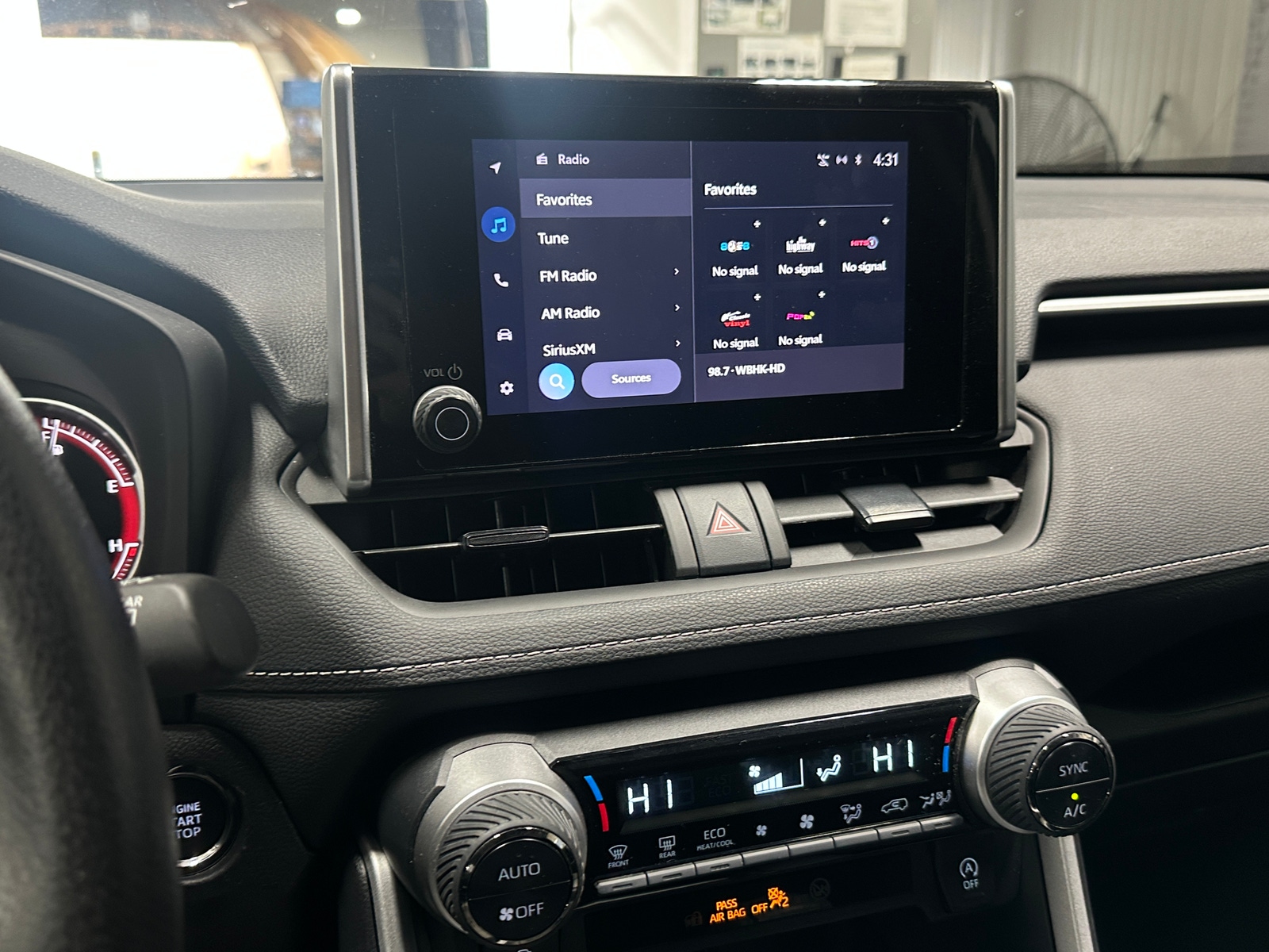 Thumbnail: 2025 Toyota RAV4 - 4