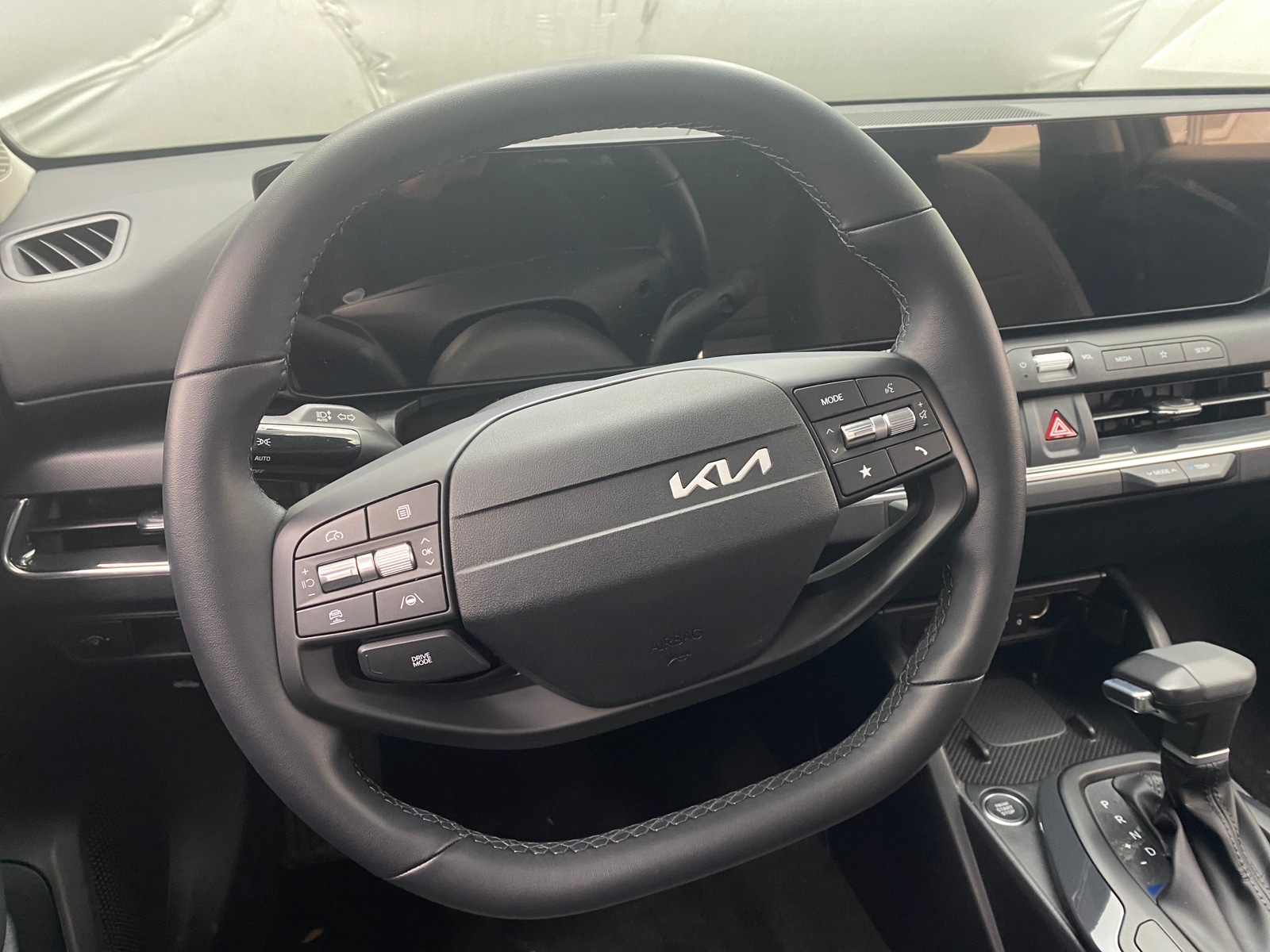 Thumbnail: 2025 Kia K4 - 5