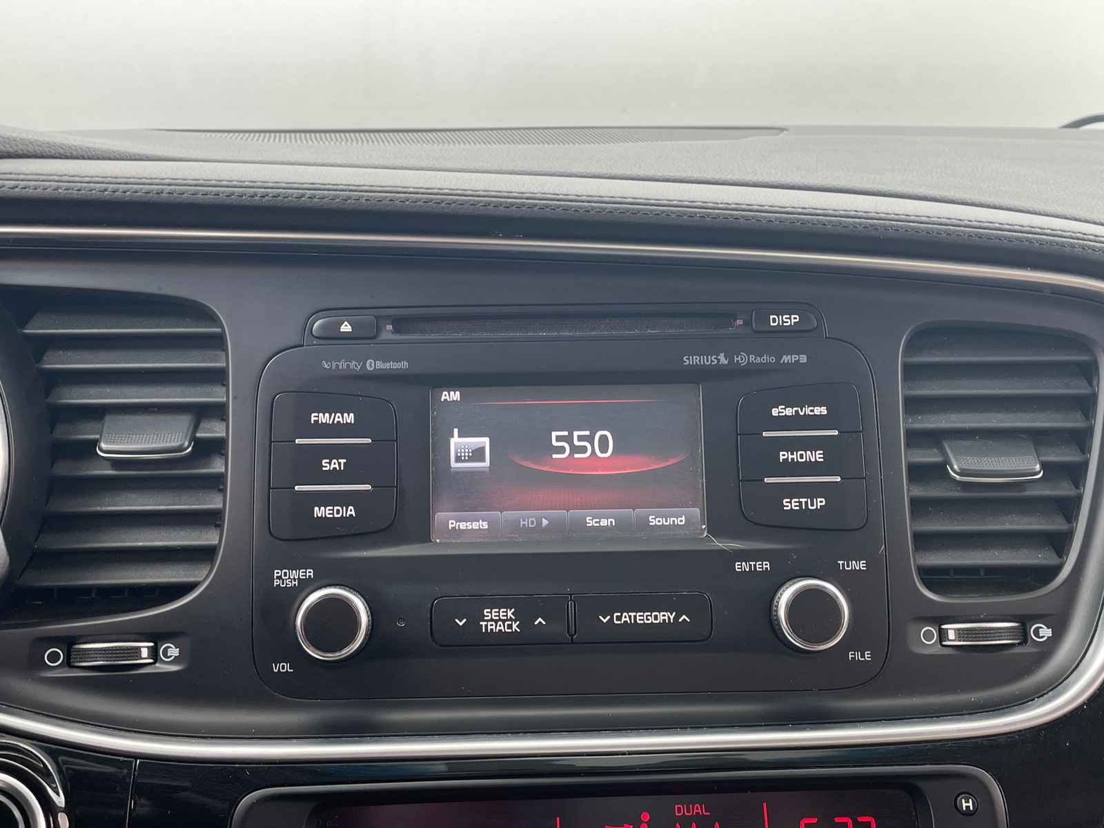 Thumbnail: 2015 Kia Optima - 3