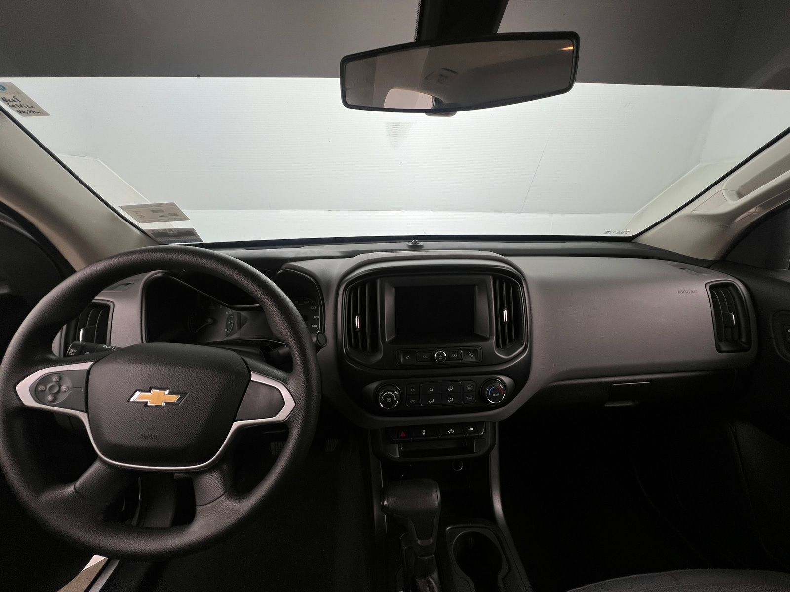 Thumbnail: 2021 Chevrolet Colorado - 3