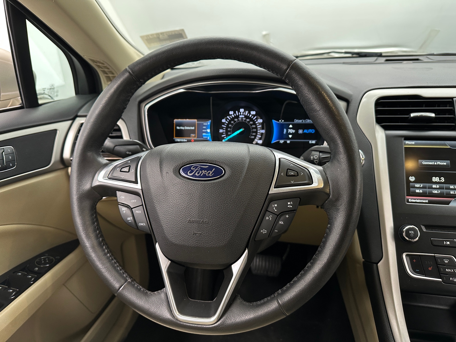 Thumbnail: 2016 Ford Fusion - 5