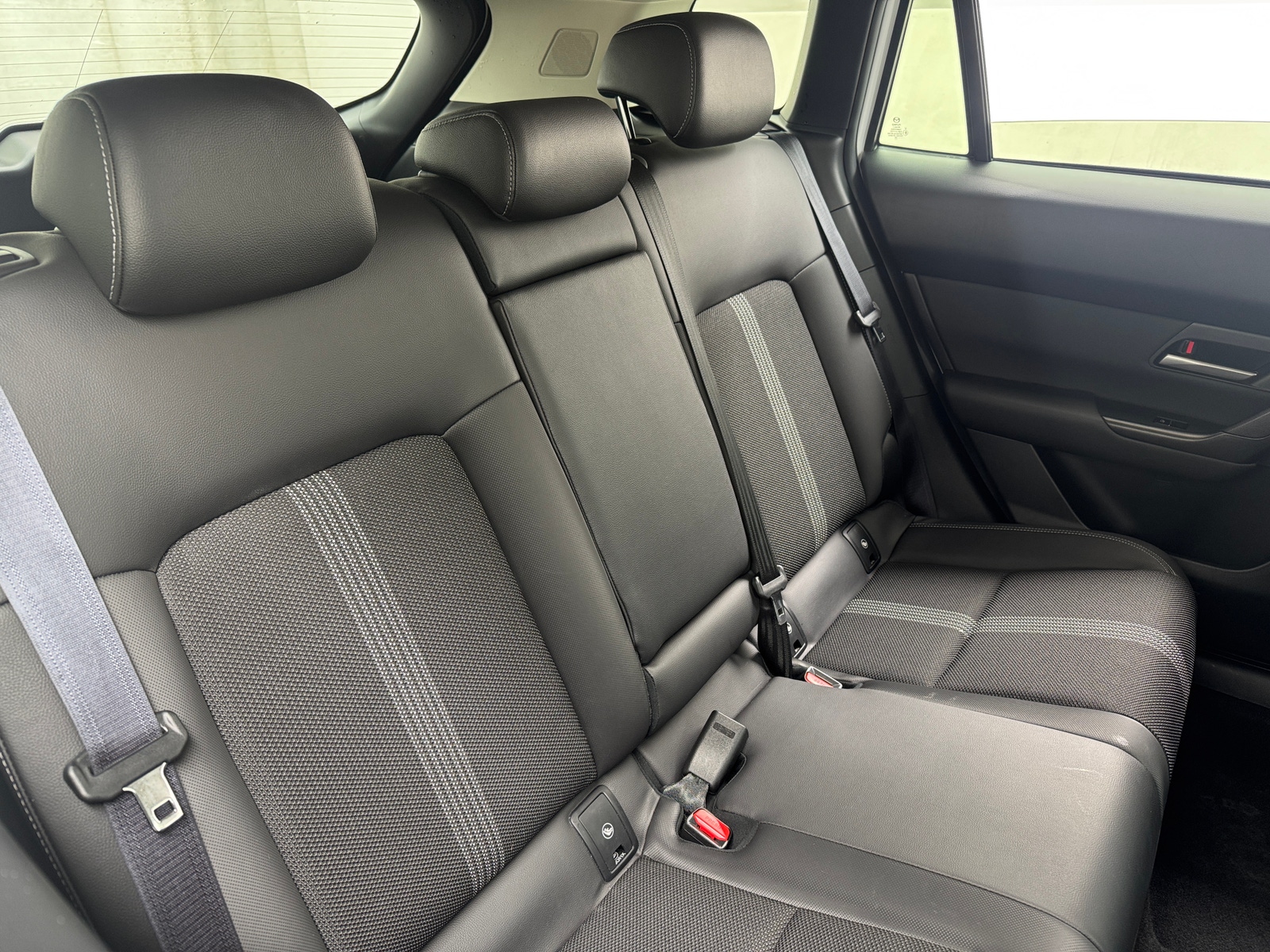 Thumbnail: 2025 Mazda CX-50 - 5