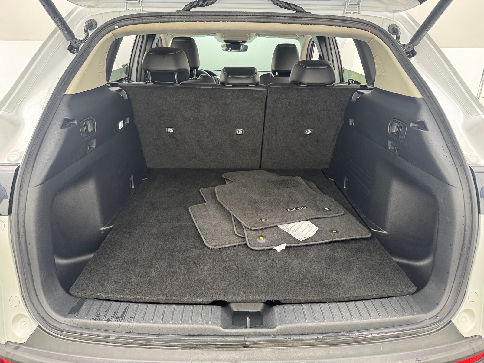 Thumbnail: 2025 Mazda CX-50 - 6