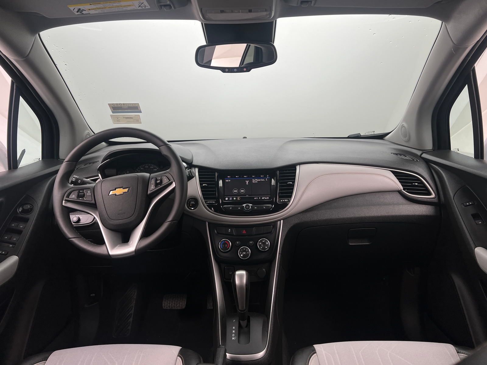 Thumbnail: 2020 Chevrolet Trax - 3