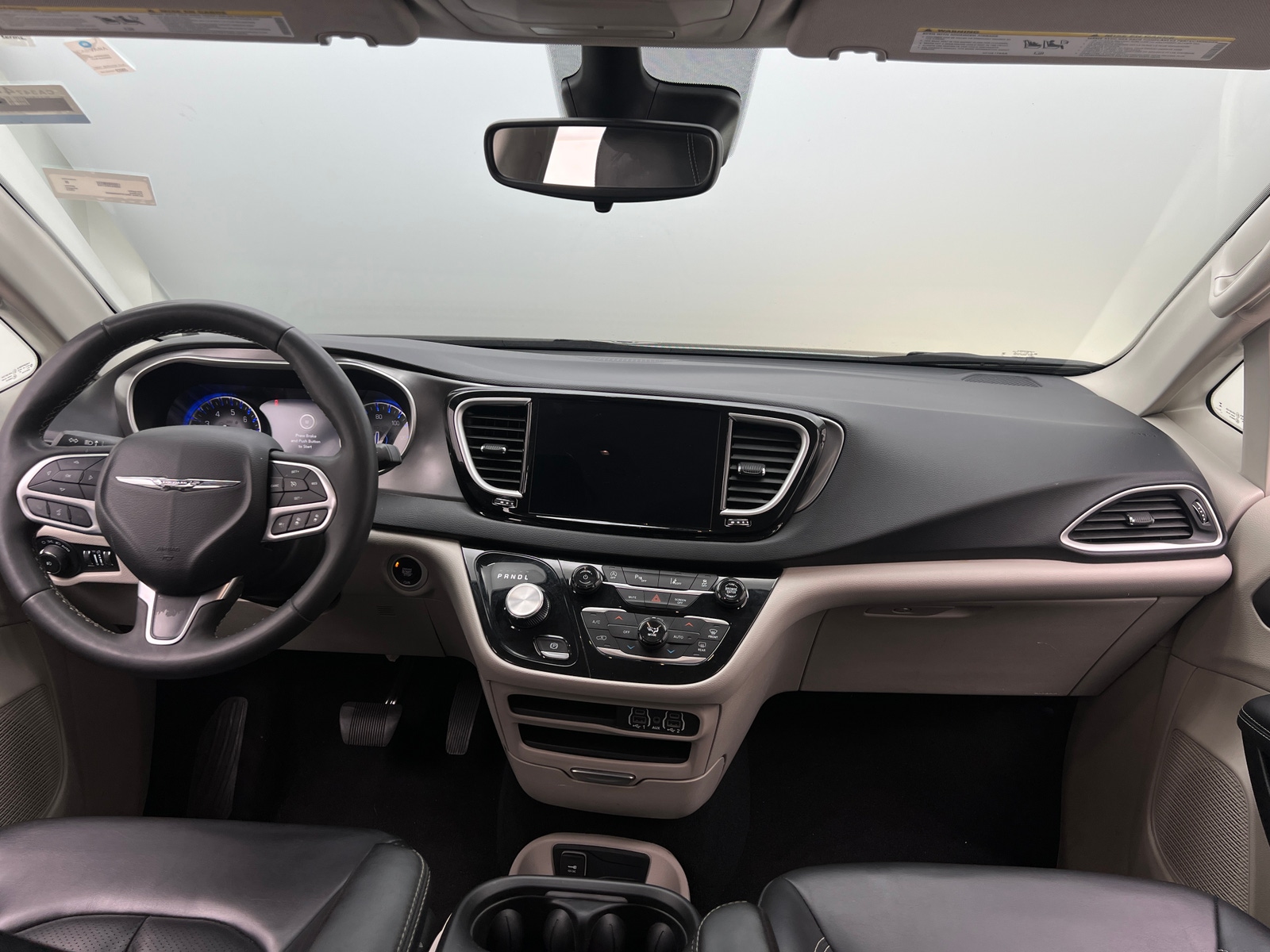 Thumbnail: 2023 Chrysler Pacifica - 2