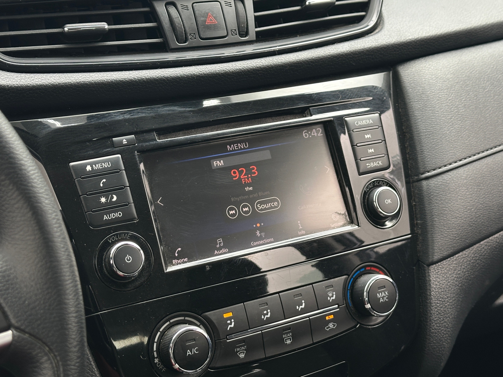 Thumbnail: 2020 Nissan Rogue - 4