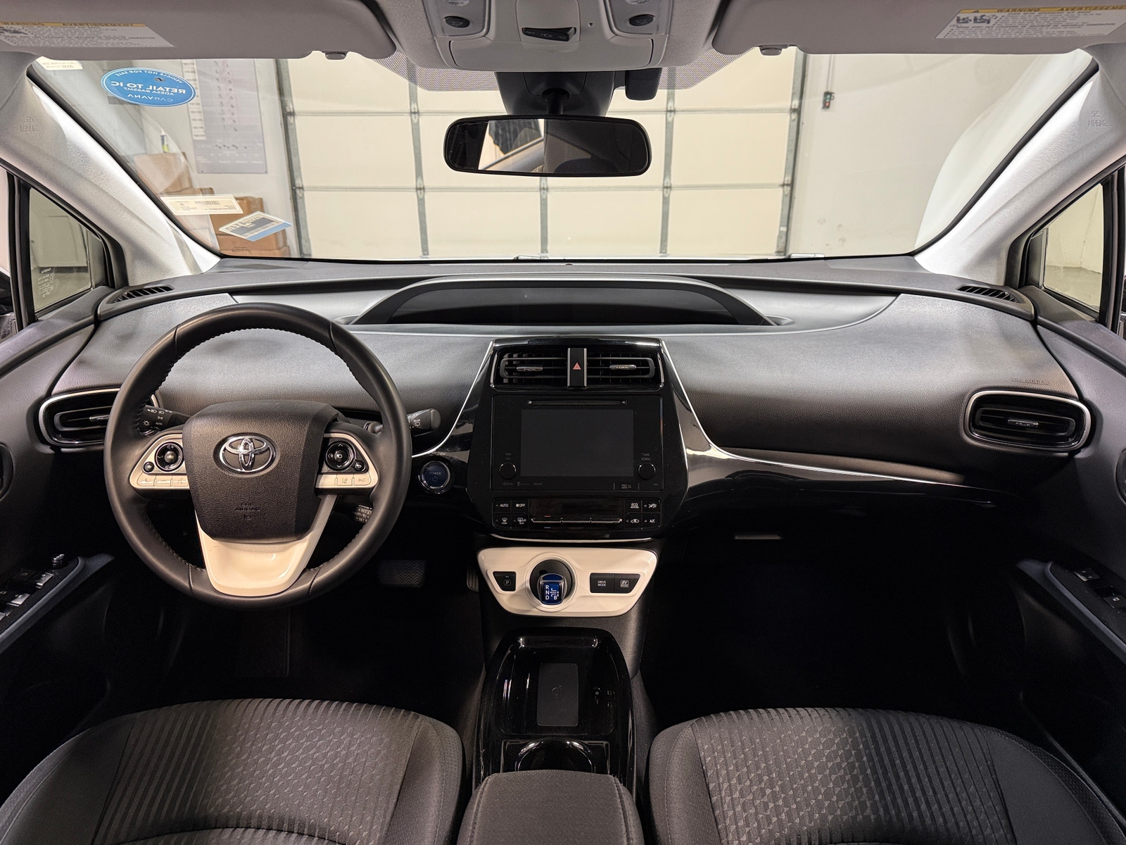 Thumbnail: 2018 Toyota Prius - 3