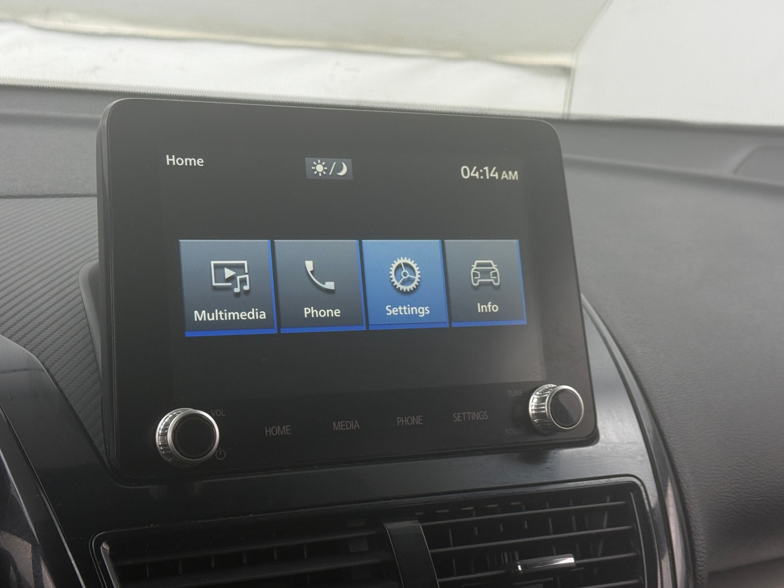 Thumbnail: 2024 Mitsubishi Eclipse Cross - 4