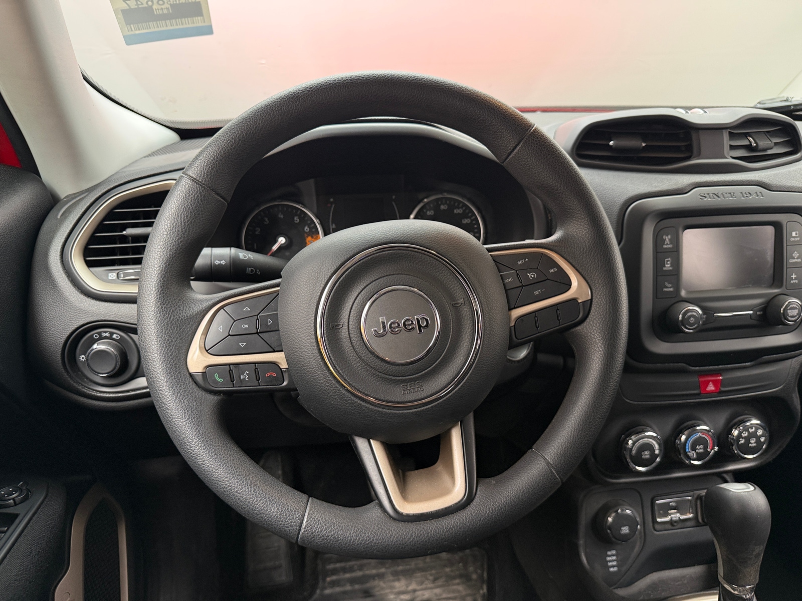 Thumbnail: 2017 Jeep Renegade - 5