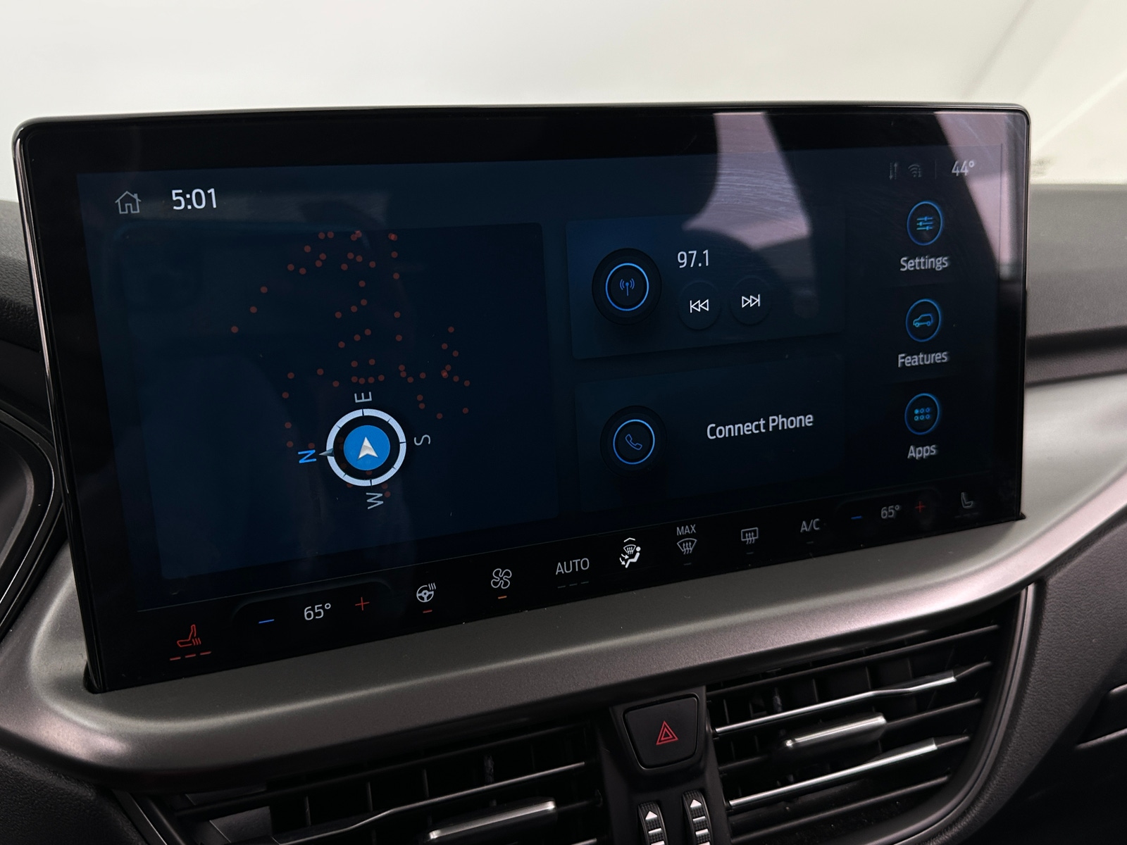 Thumbnail: 2024 Ford Escape - 4