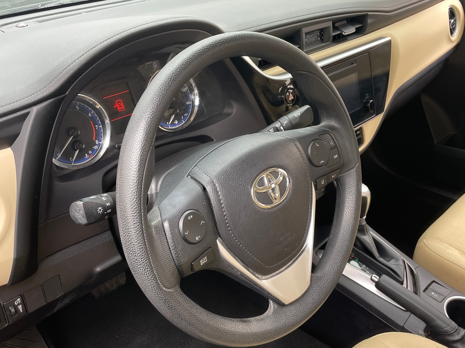 Thumbnail: 2018 Toyota Corolla - 5