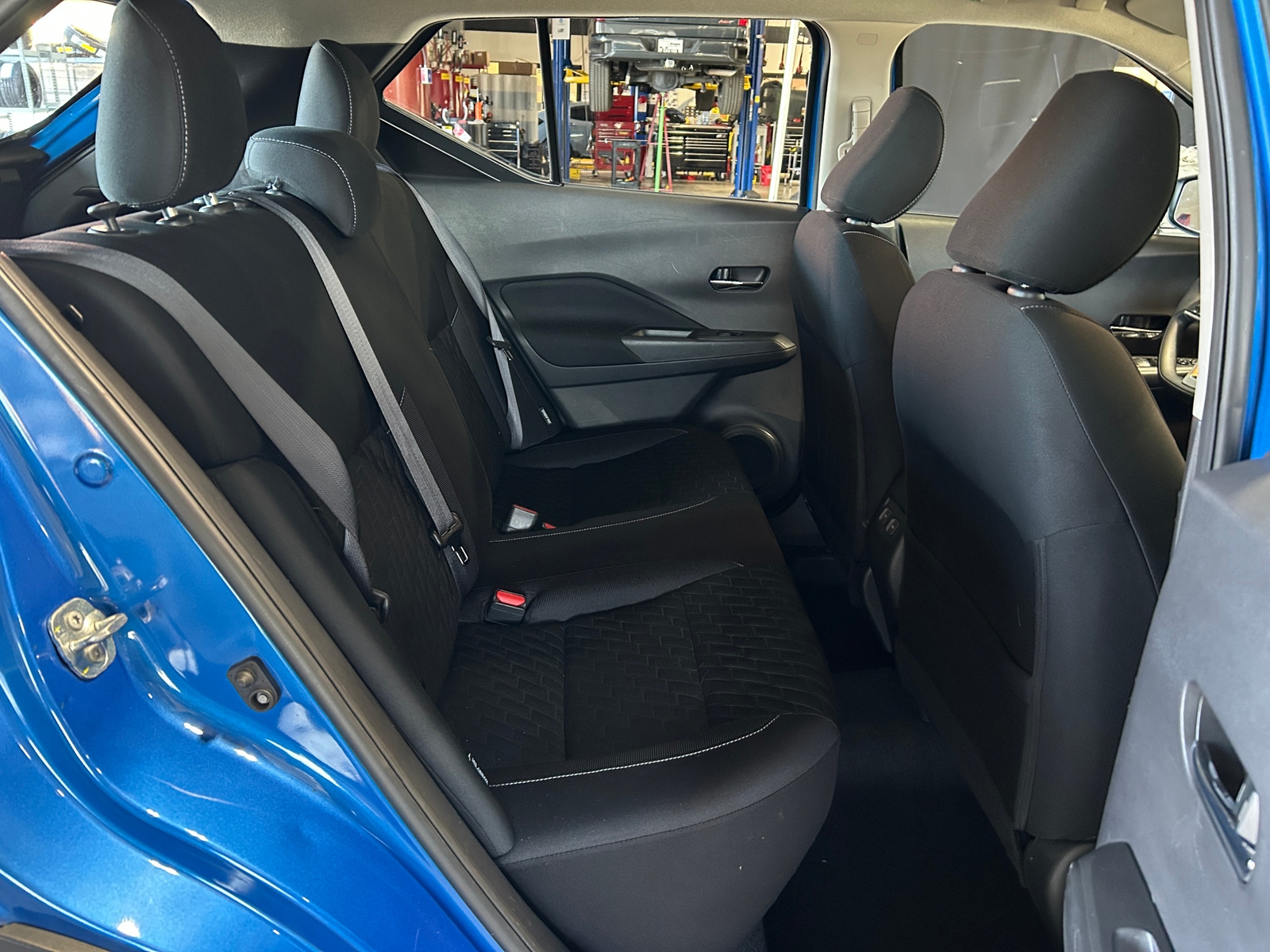 Thumbnail: 2021 Nissan Kicks - 6