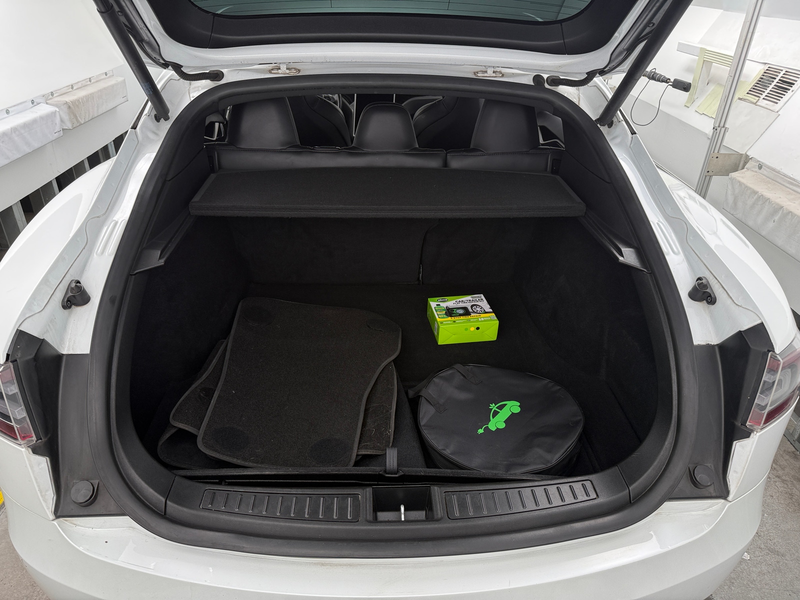 Thumbnail: 2018 Tesla Model S - 6