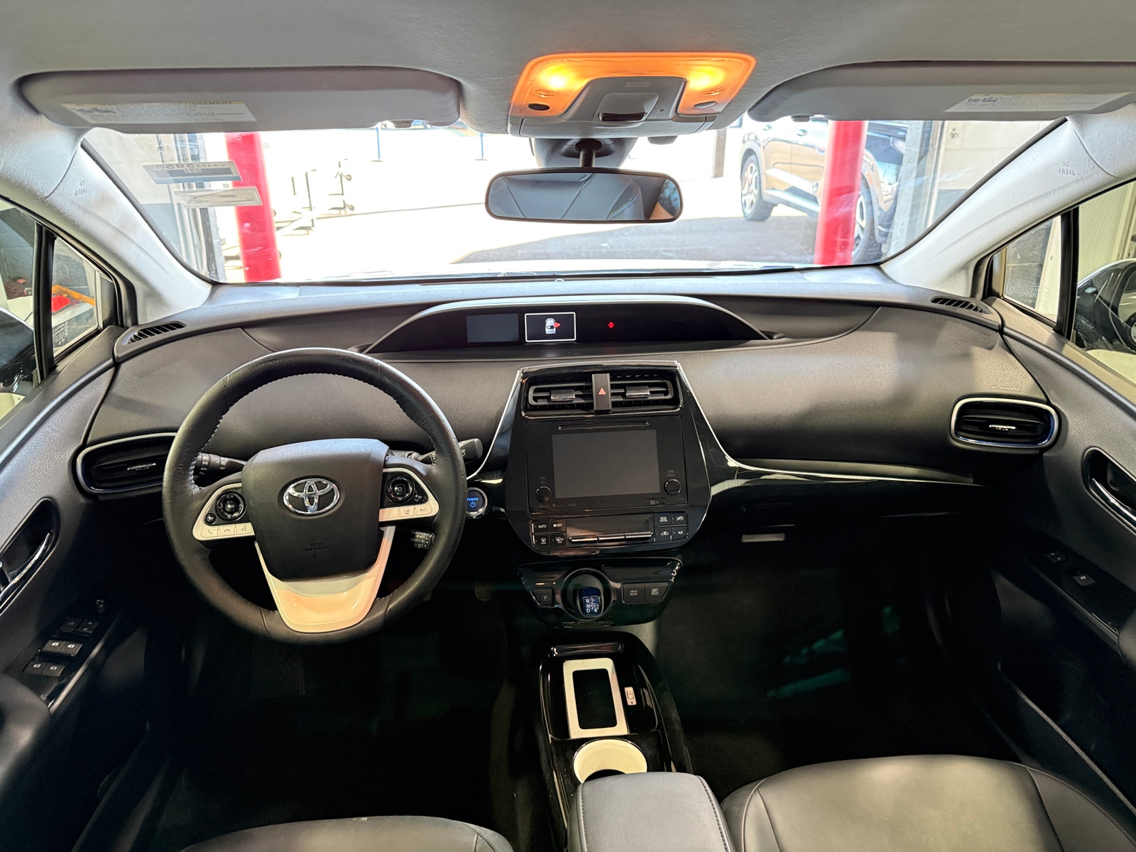 Thumbnail: 2016 Toyota Prius - 3