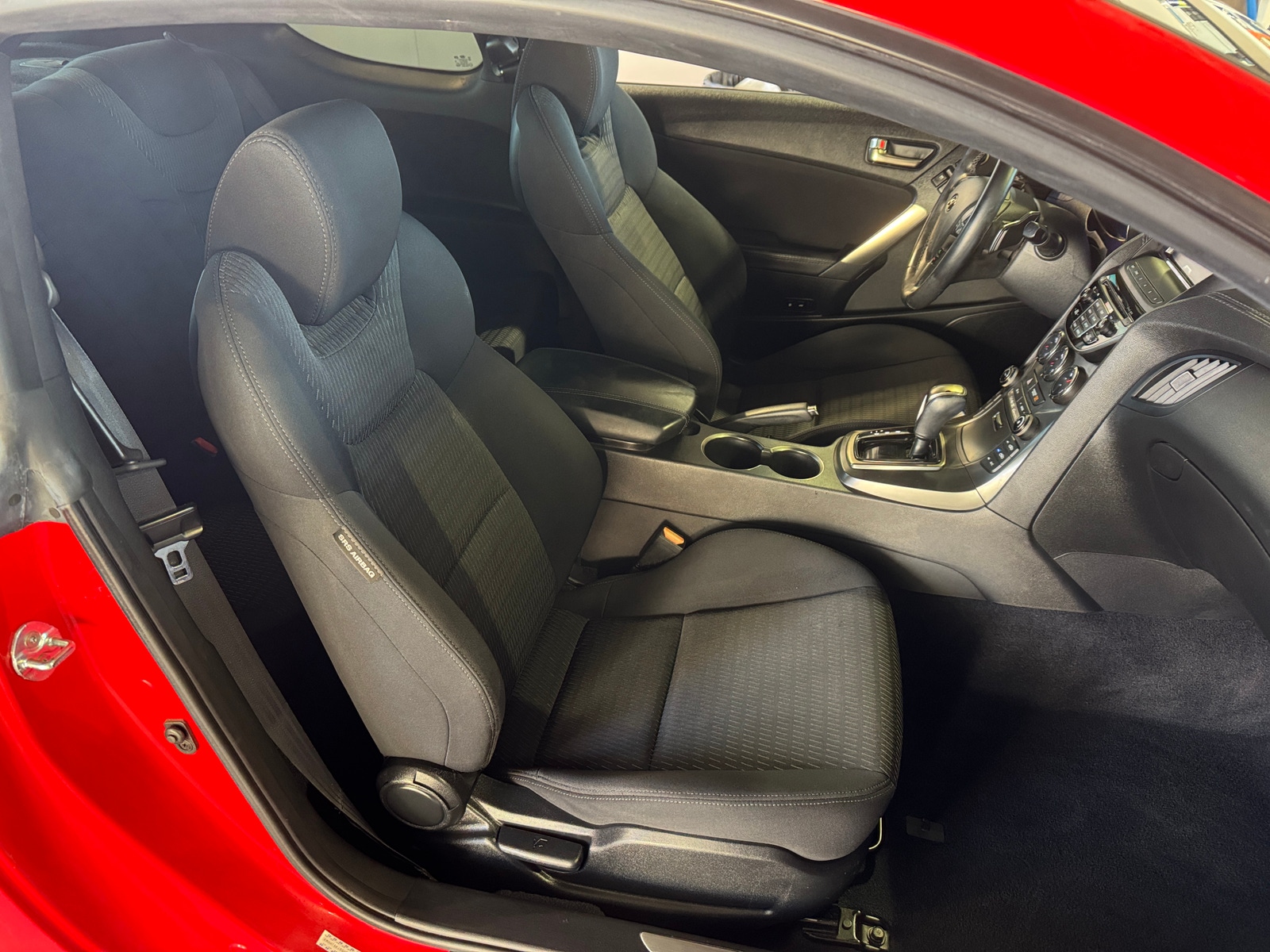 Thumbnail: 2016 Hyundai Genesis - 2