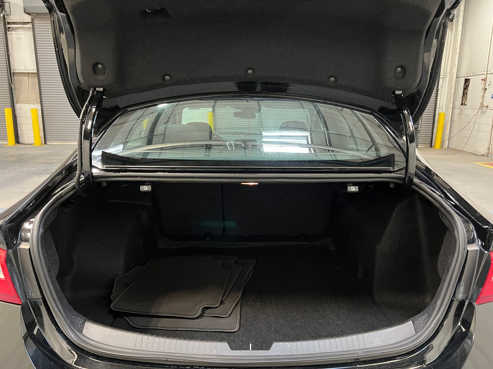 Thumbnail: 2024 Chevrolet Malibu - 7