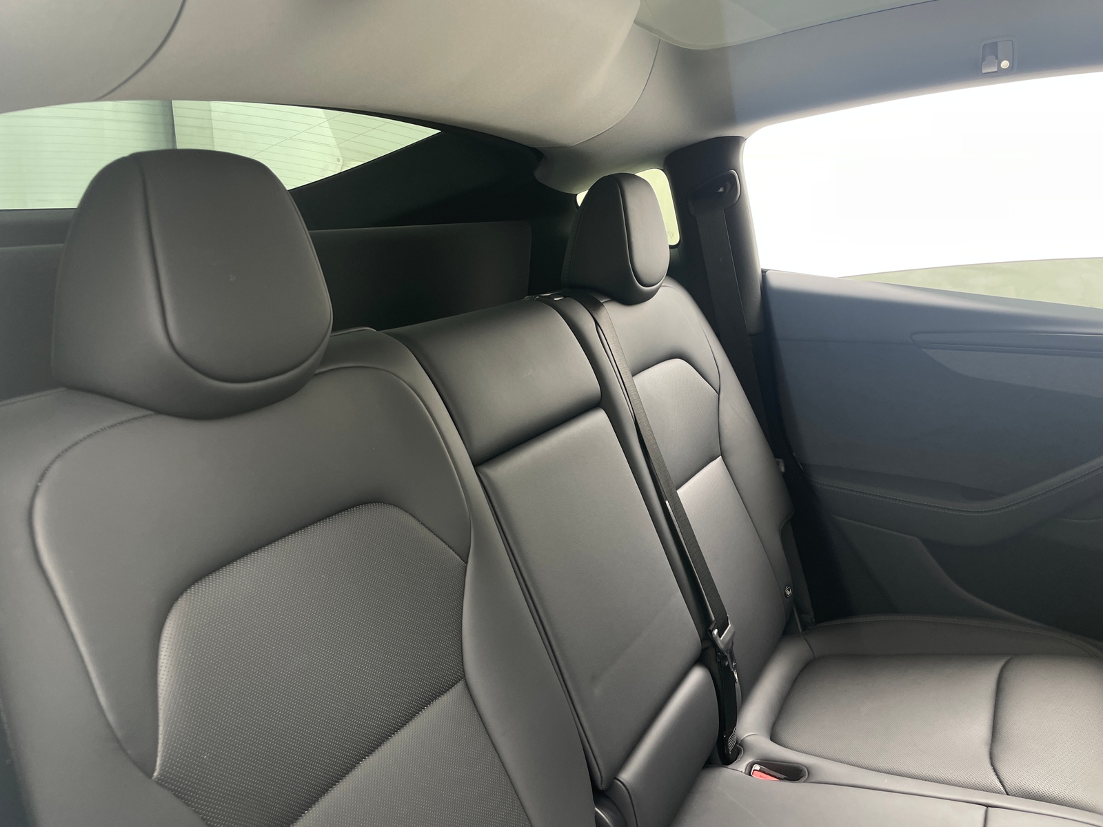 Thumbnail: 2026 Tesla Model Y - 5