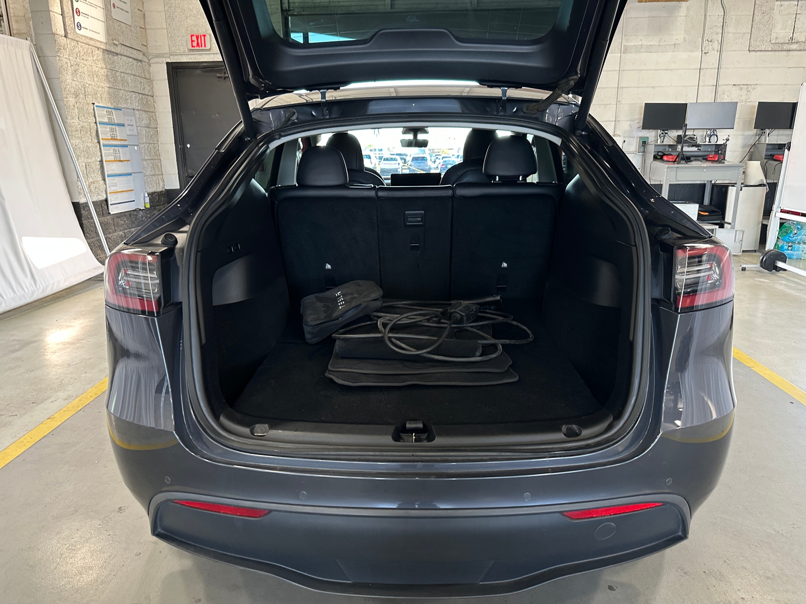 Thumbnail: 2021 Tesla Model Y - 6