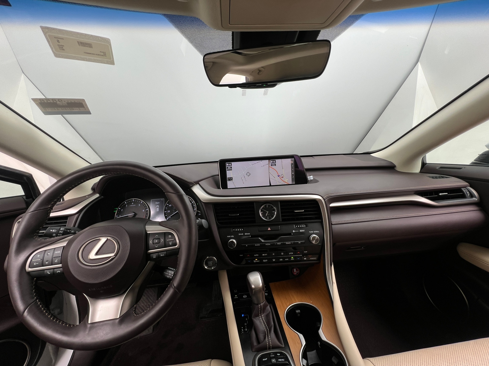 Thumbnail: 2017 Lexus RX - 3