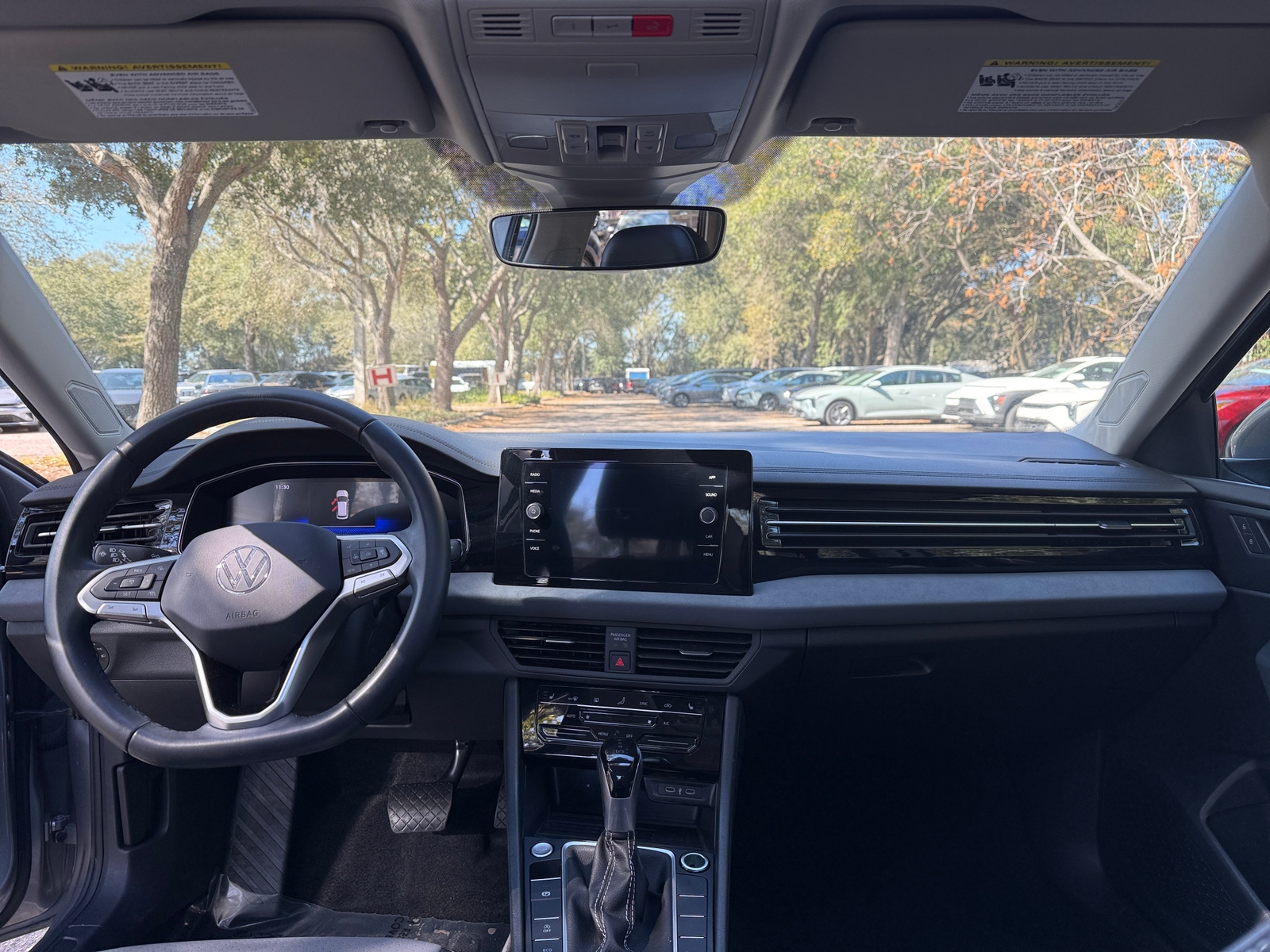 Thumbnail: 2025 Volkswagen Jetta - 3