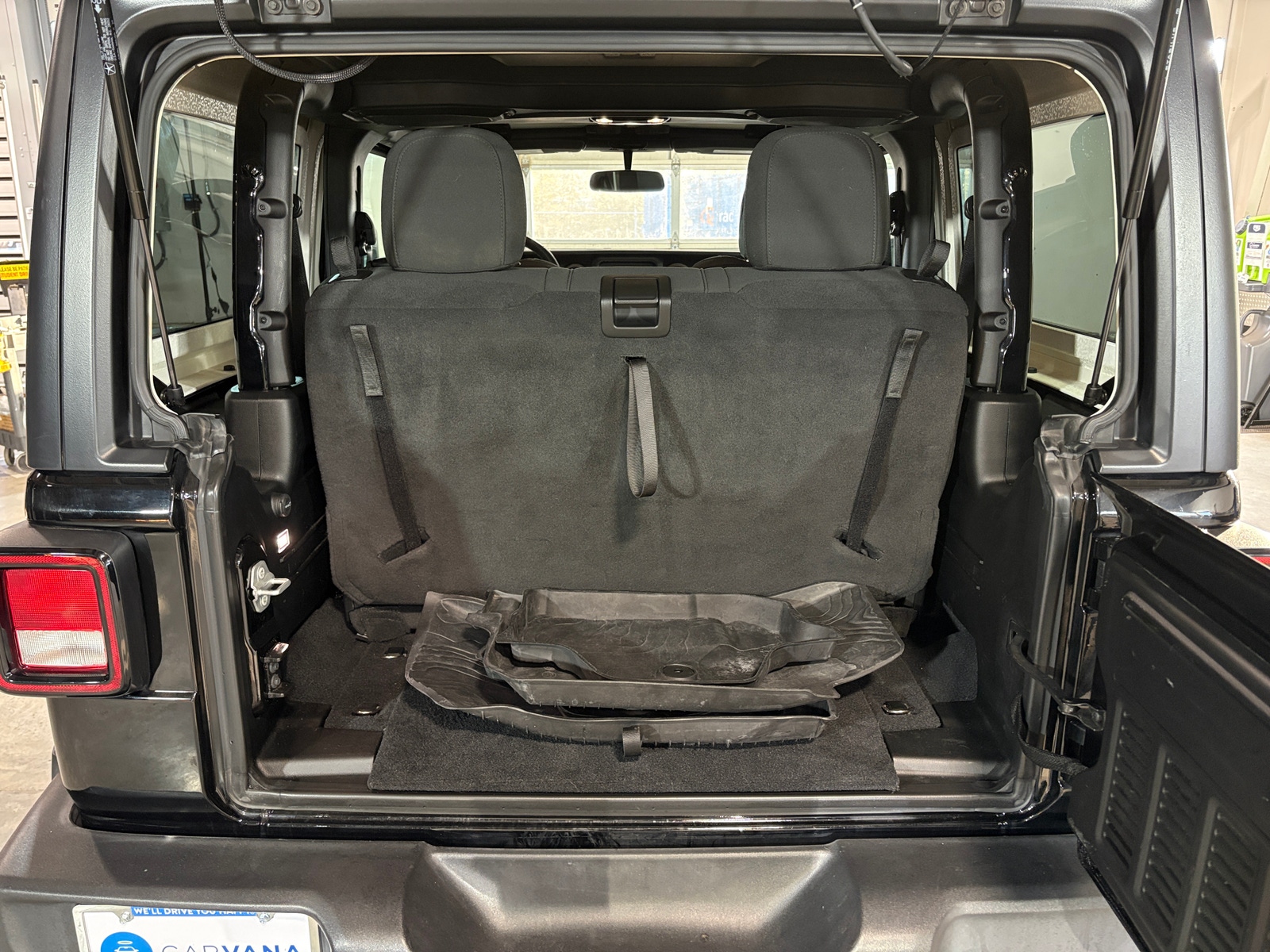 Thumbnail: 2020 Jeep Wrangler - 7