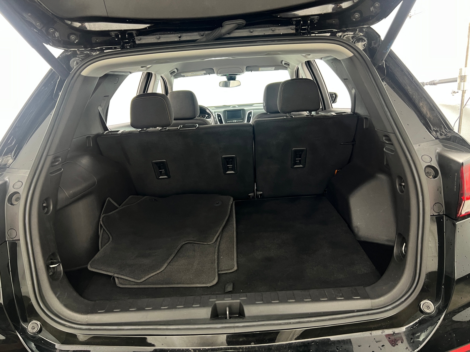 Thumbnail: 2024 Chevrolet Equinox - 7