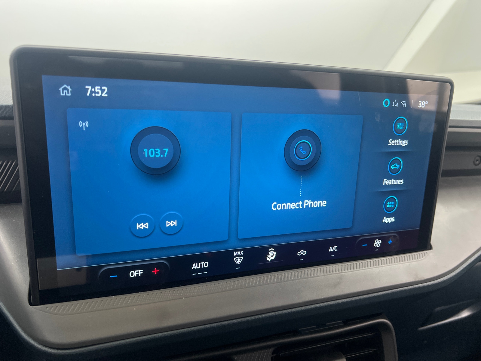 Thumbnail: 2025 Ford Maverick - 4