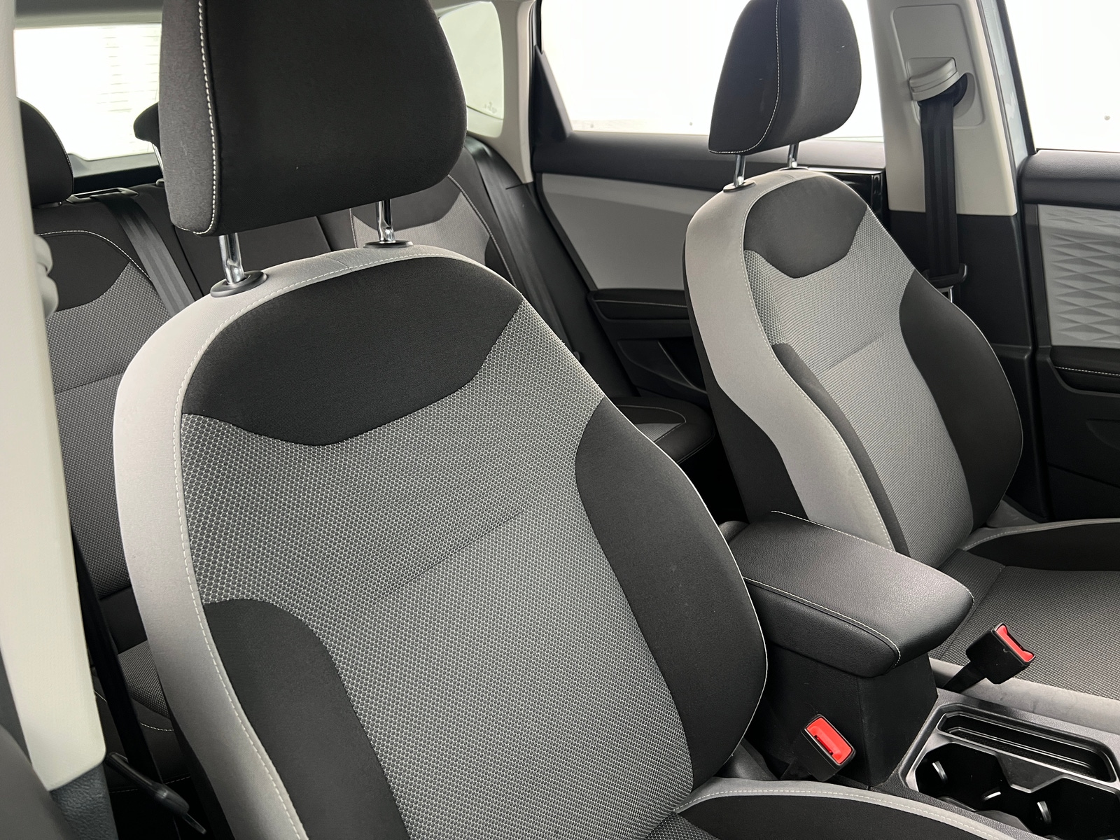 Thumbnail: 2024 Volkswagen Taos - 2