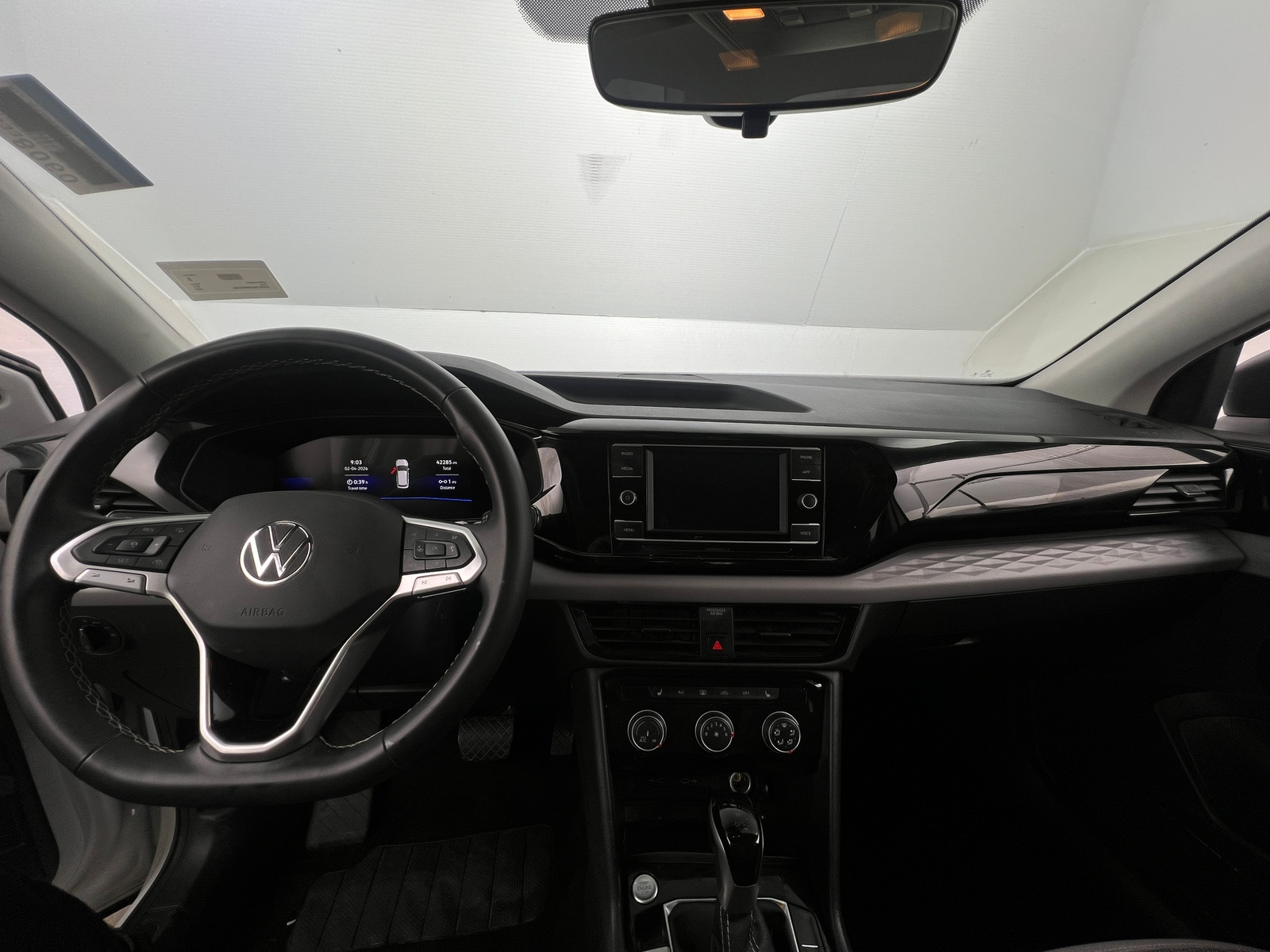 Thumbnail: 2024 Volkswagen Taos - 3